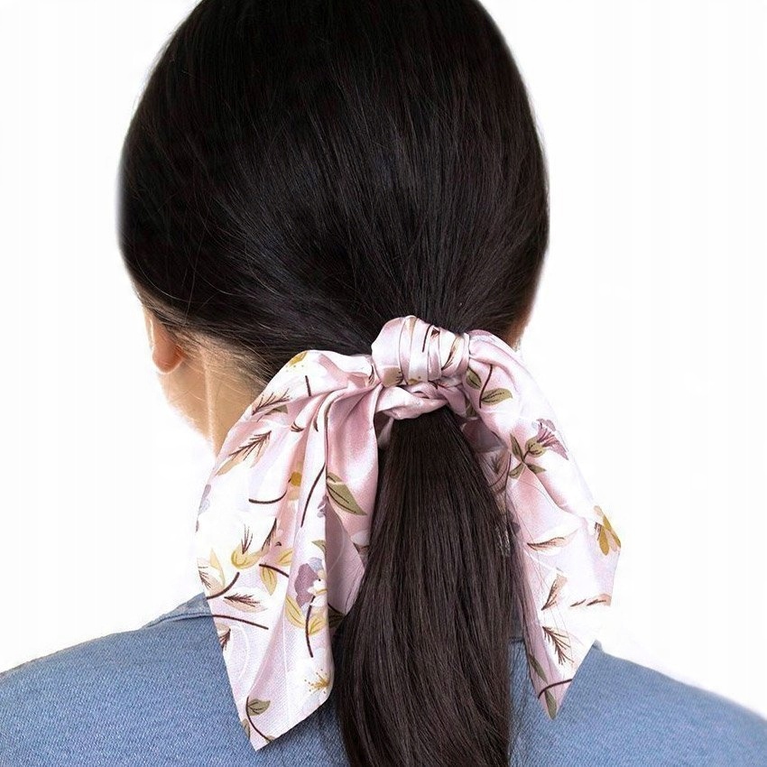 

Gumka do włosów Apaszka kwiaty Różowa scrunchies