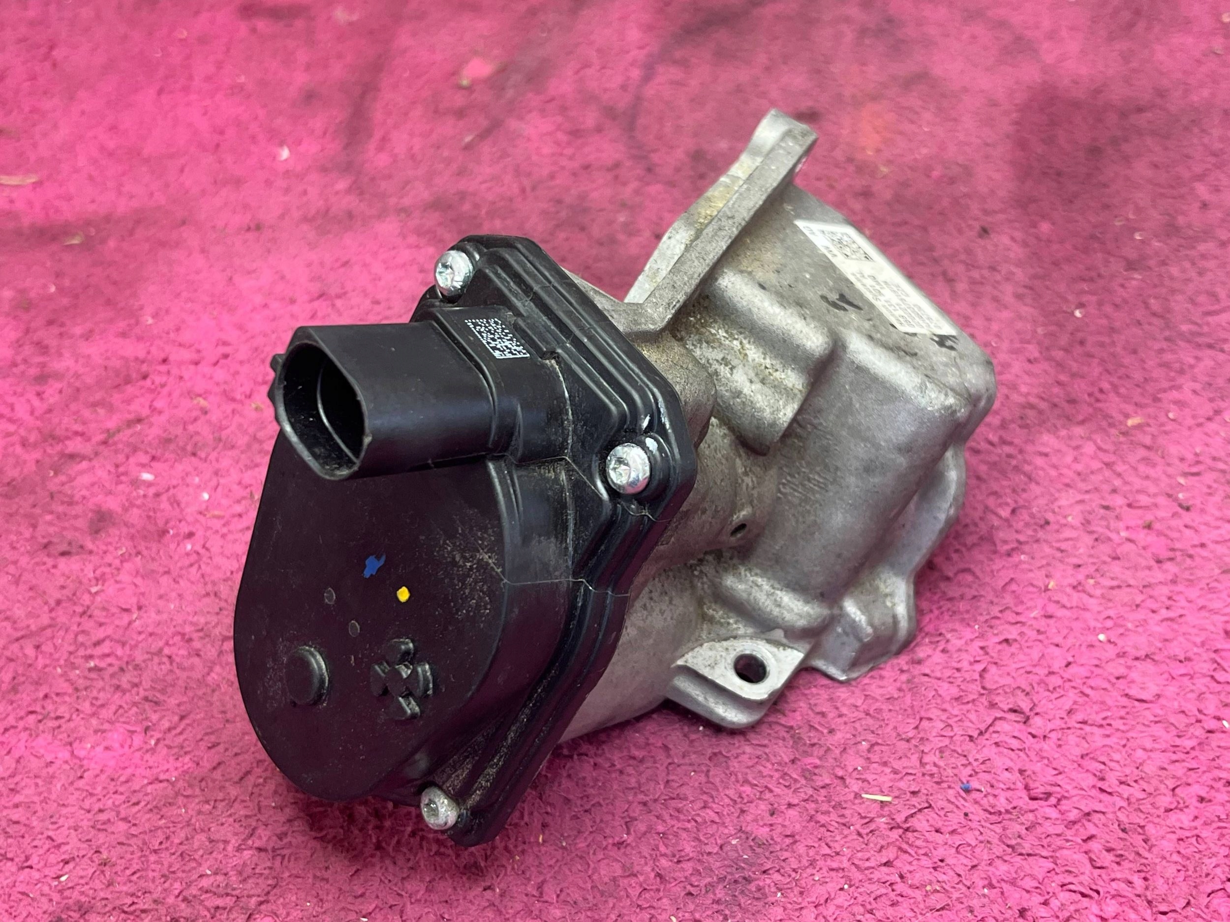 Vanne Radiateur EGR Audi A6 C7 059131501AL Original!