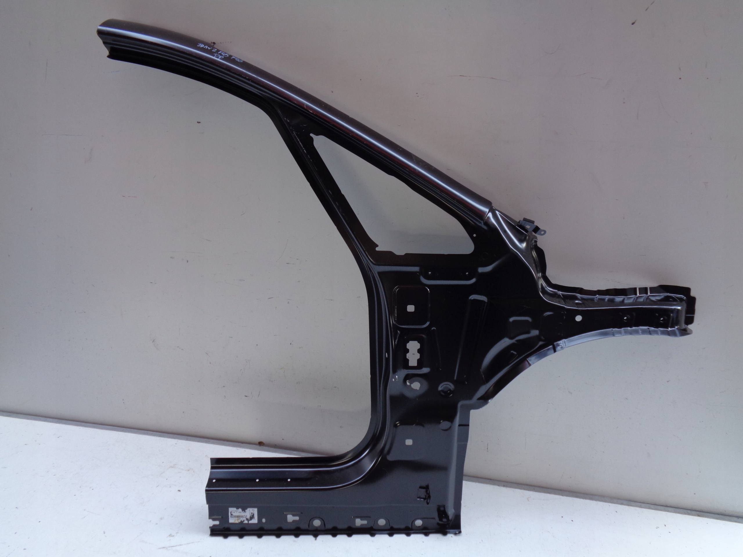 SŁUPEK PRAWY PRZEDNI BMW 2 F45 F46