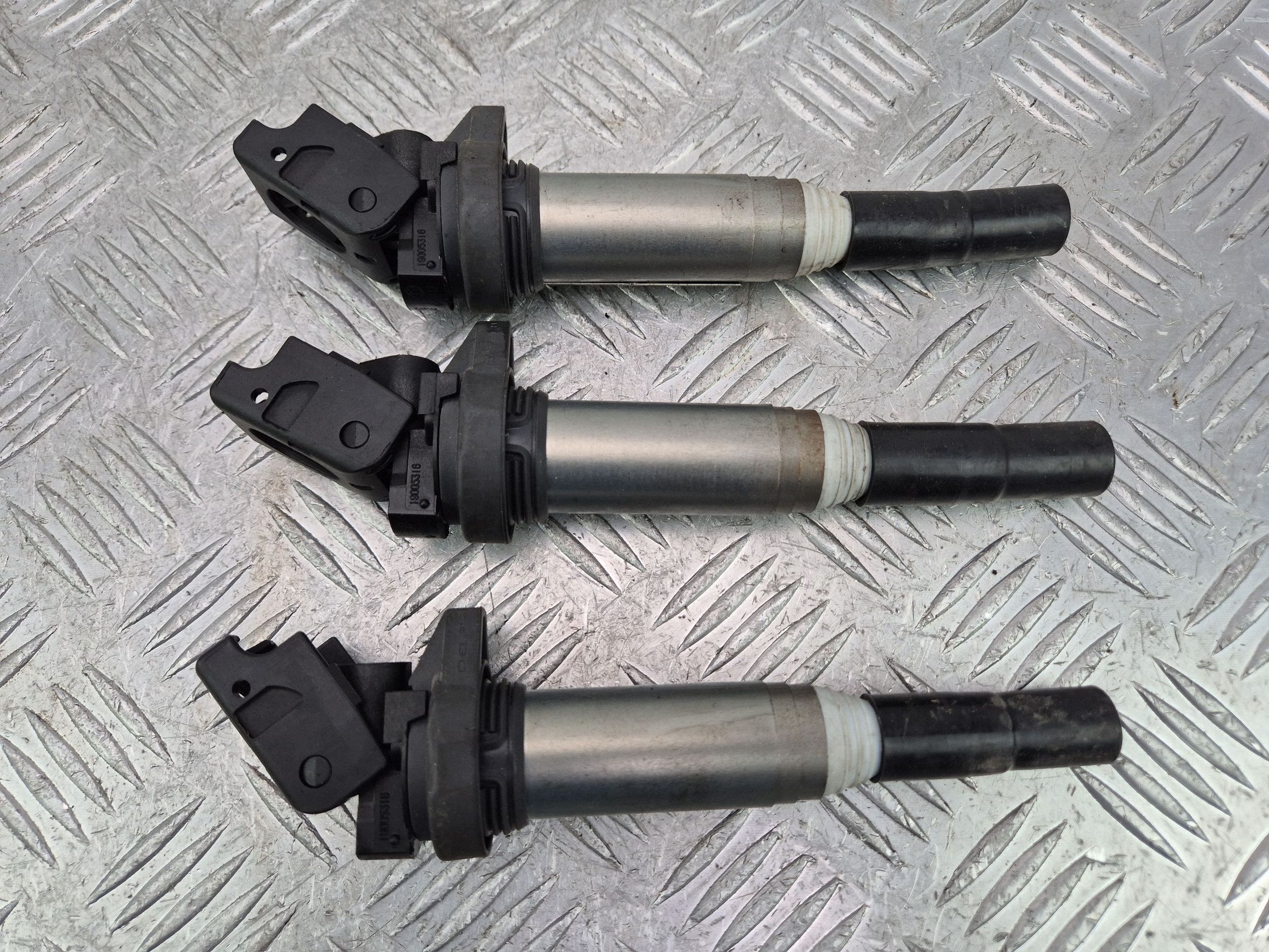 Komplet ignition coils x3 BMW 3 E90 E91 320i 7559842 N43B20AA