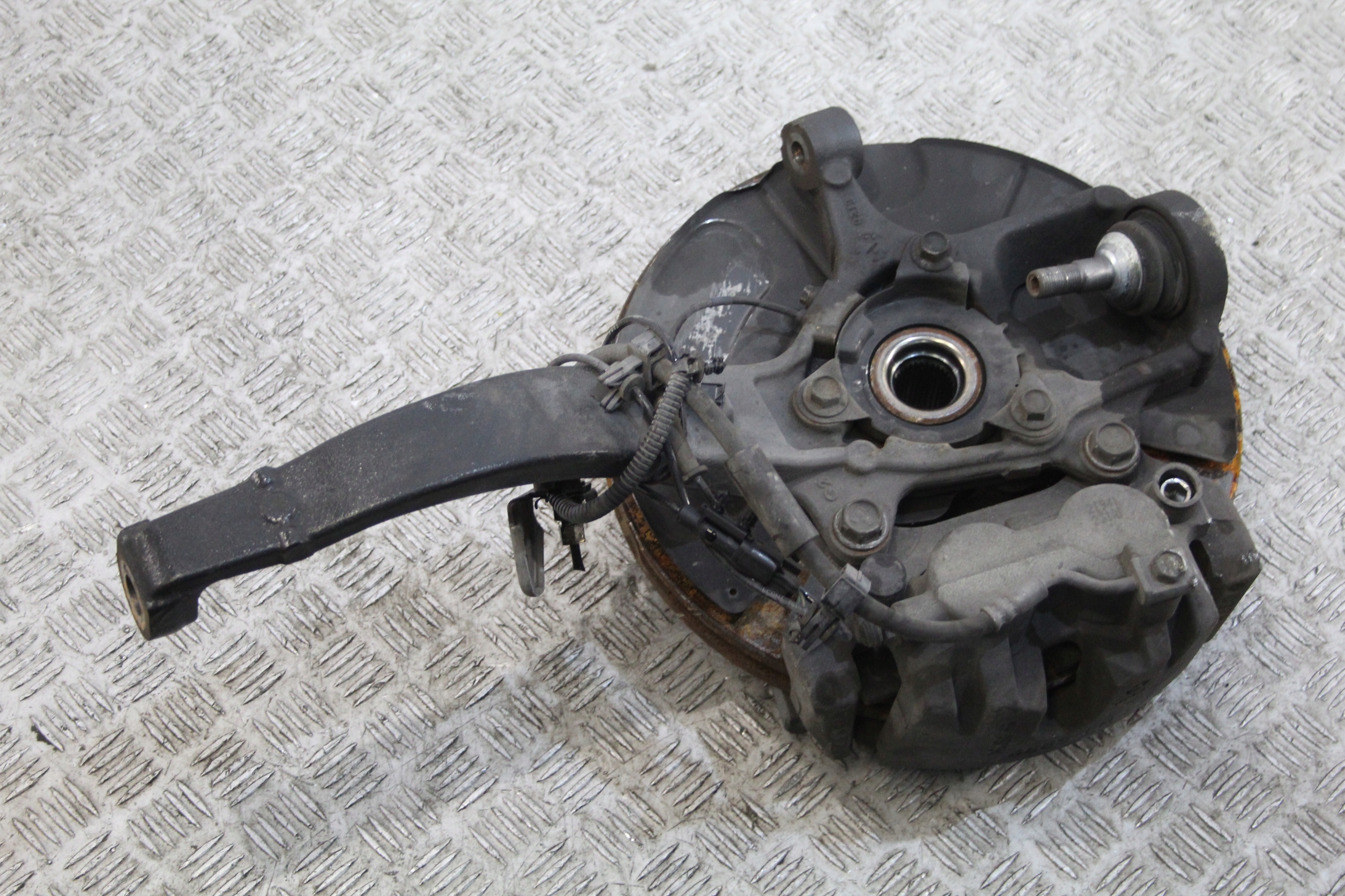 swing left front JEEP GRAND CHEROKEE WK2 IV