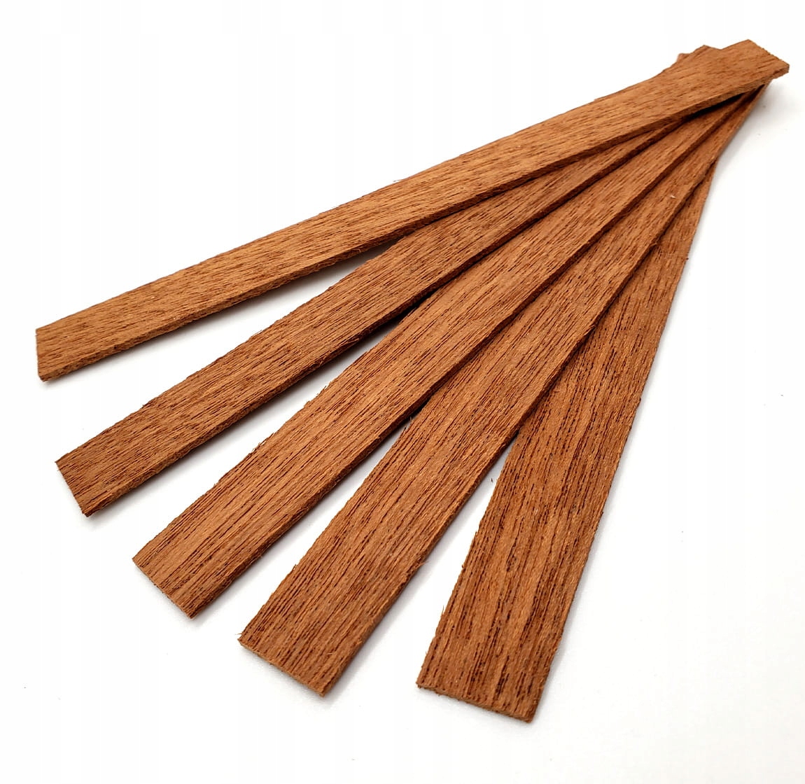 

Knoty Drewniane Grube 1,4 mm 14 cm, 50 szt