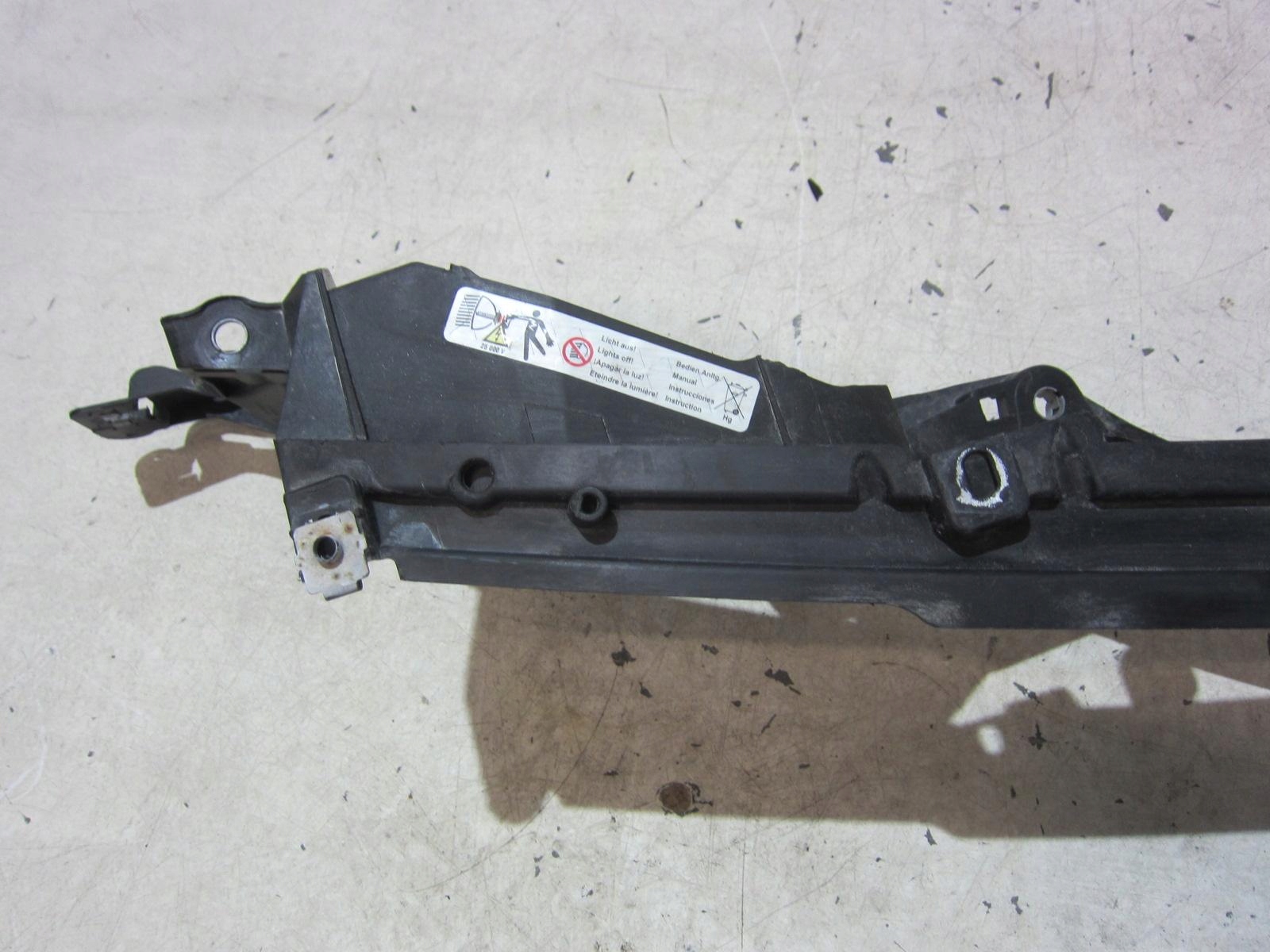 BMW X5 E70 E71 X6 Support Aile Gauche Avant Support plaque Console 51657157989