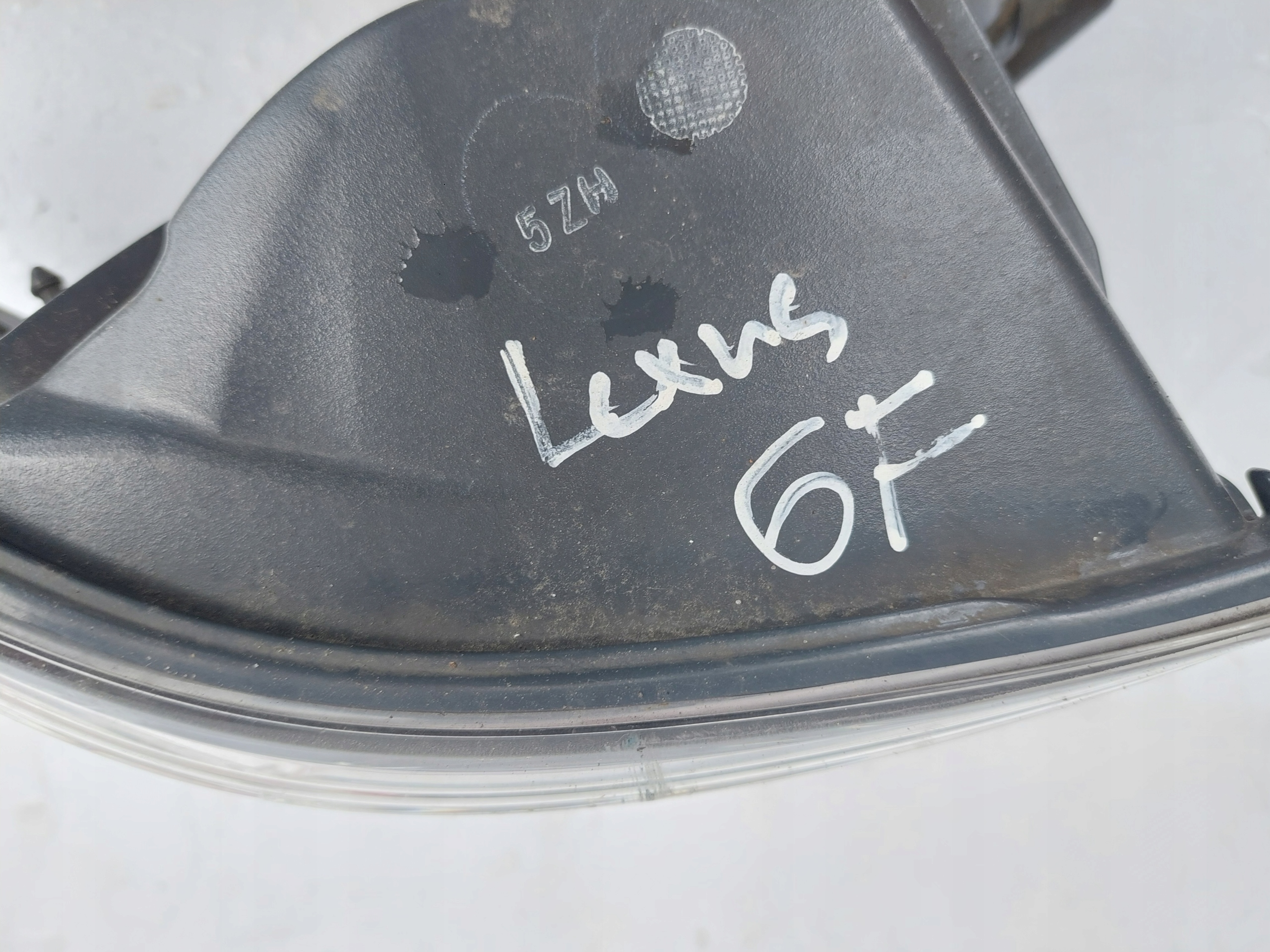 lexus CT 2011-2016 фонарь левый задний