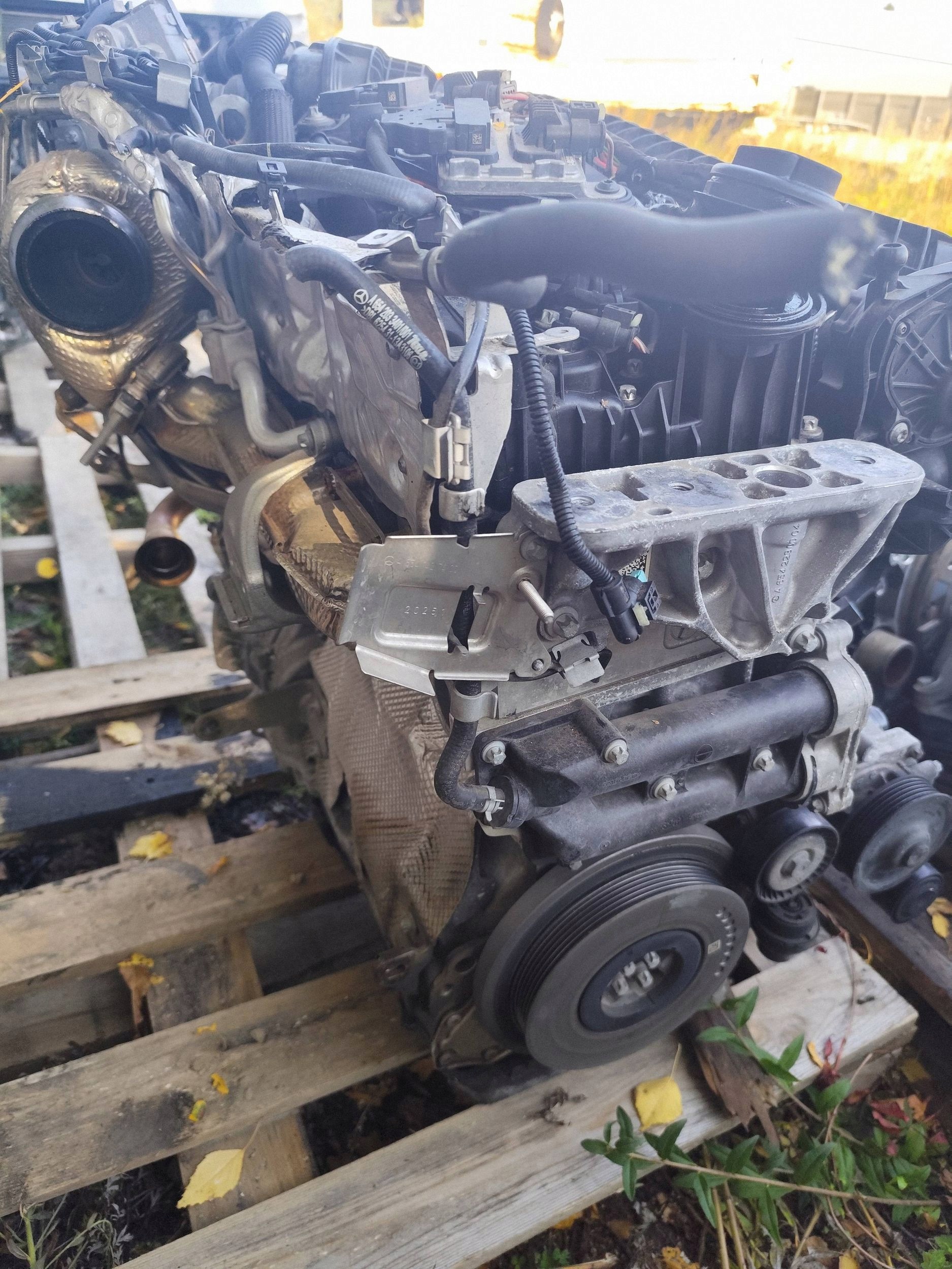 MERCEDES B-class W247 2.0 CDI engine complete 654920 dismantling