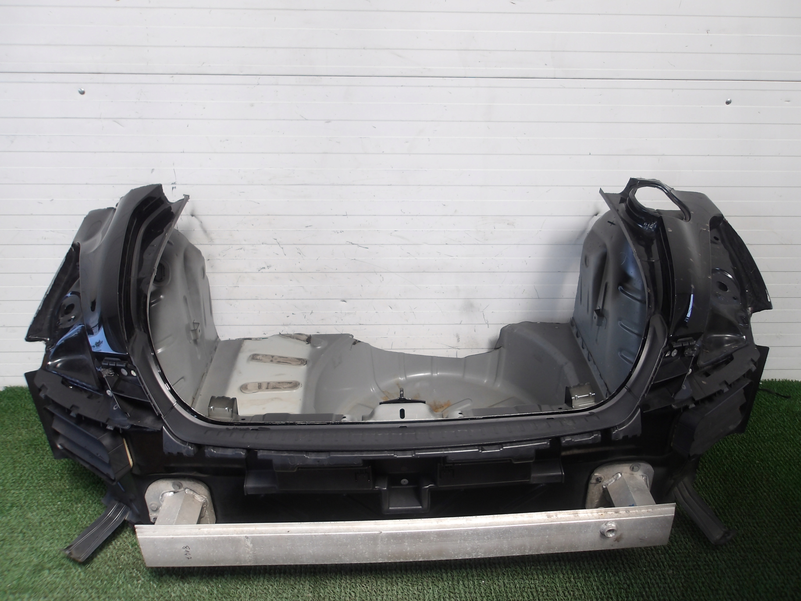 PEUGEOT RCZ 10-15 PAS TYLNY WANNA BELKA BŁOTNIKI TYŁ DUPA