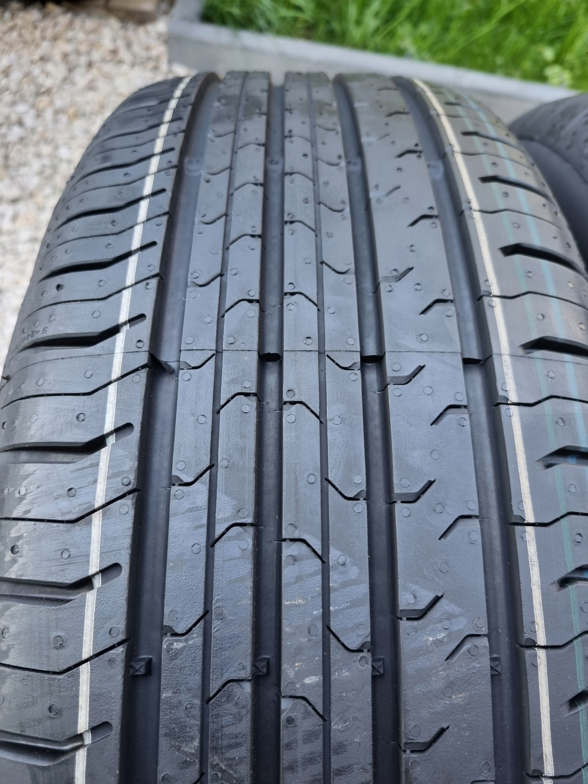 Continental ContiEcoContact 5 215/60R17 96 H Marka Continental