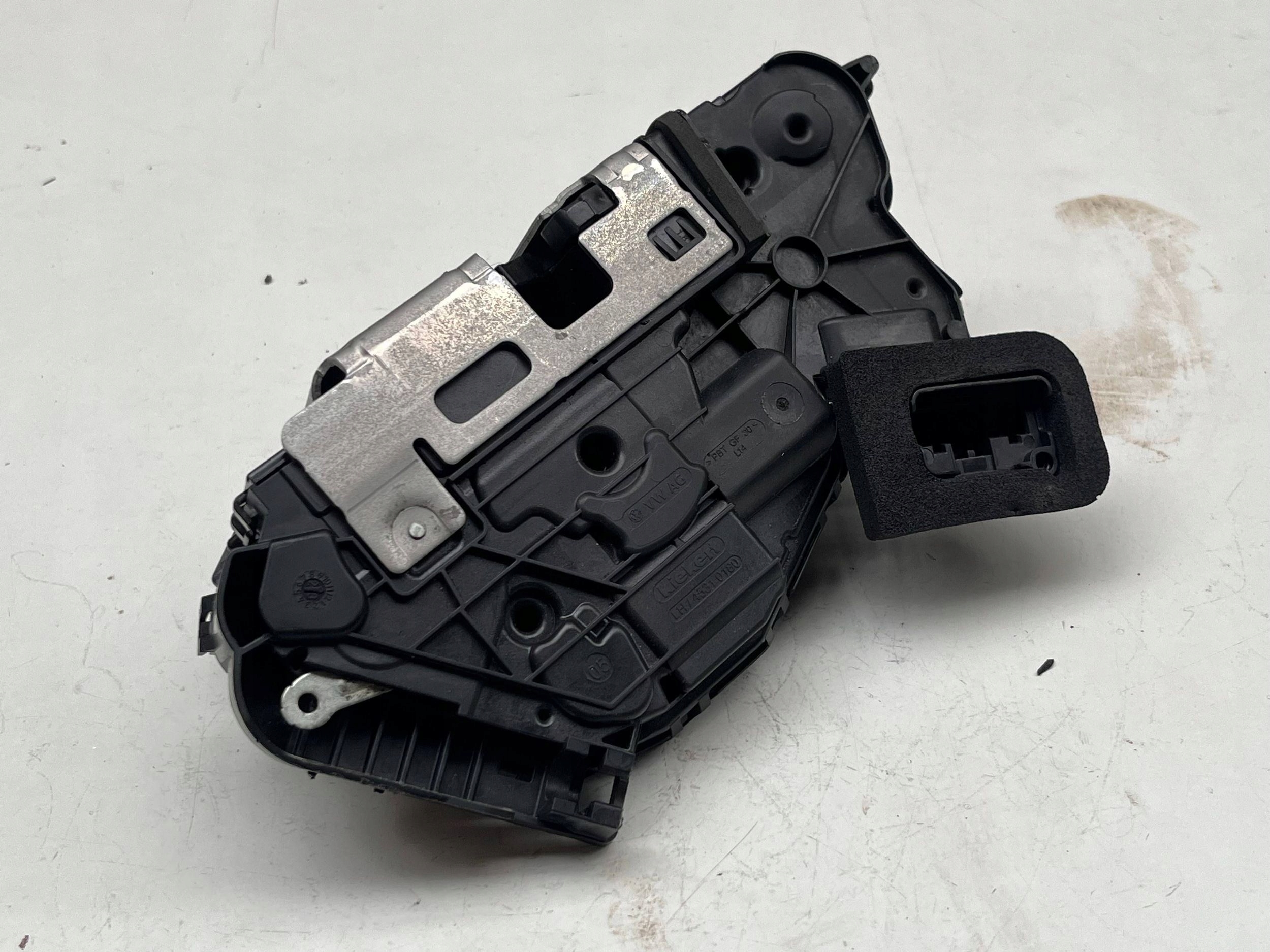 VOLKSWAGEN SEAT SKODA lock door left front 5TB837015D @M