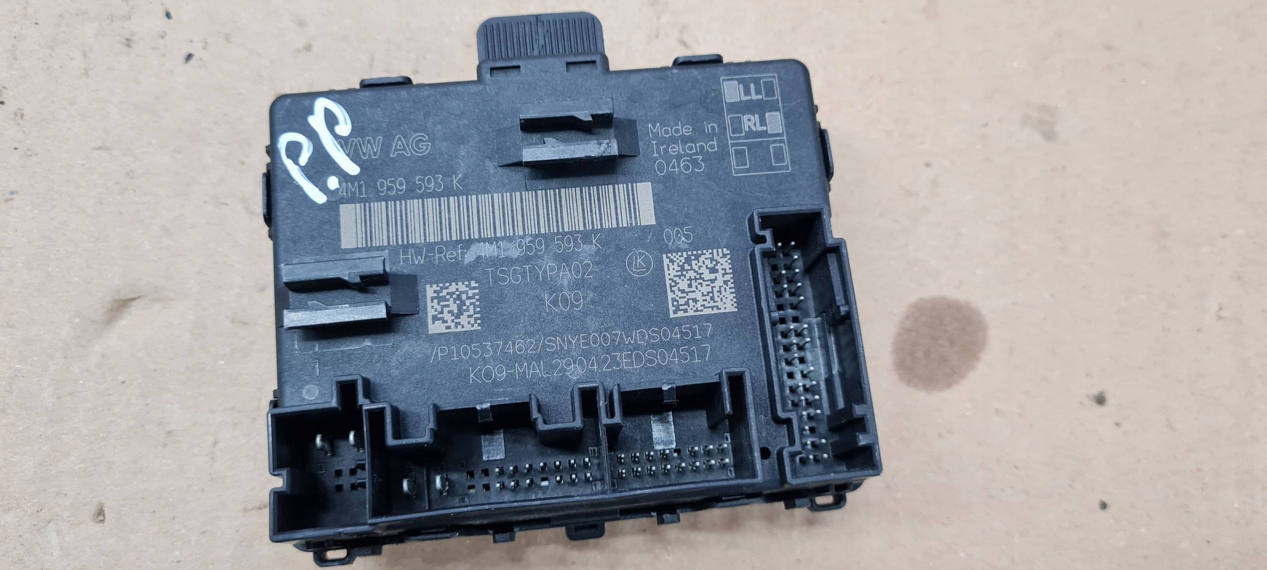 A6 C8 4K module control unit door front 4M1959593K A7 4K Q8 4M Q7