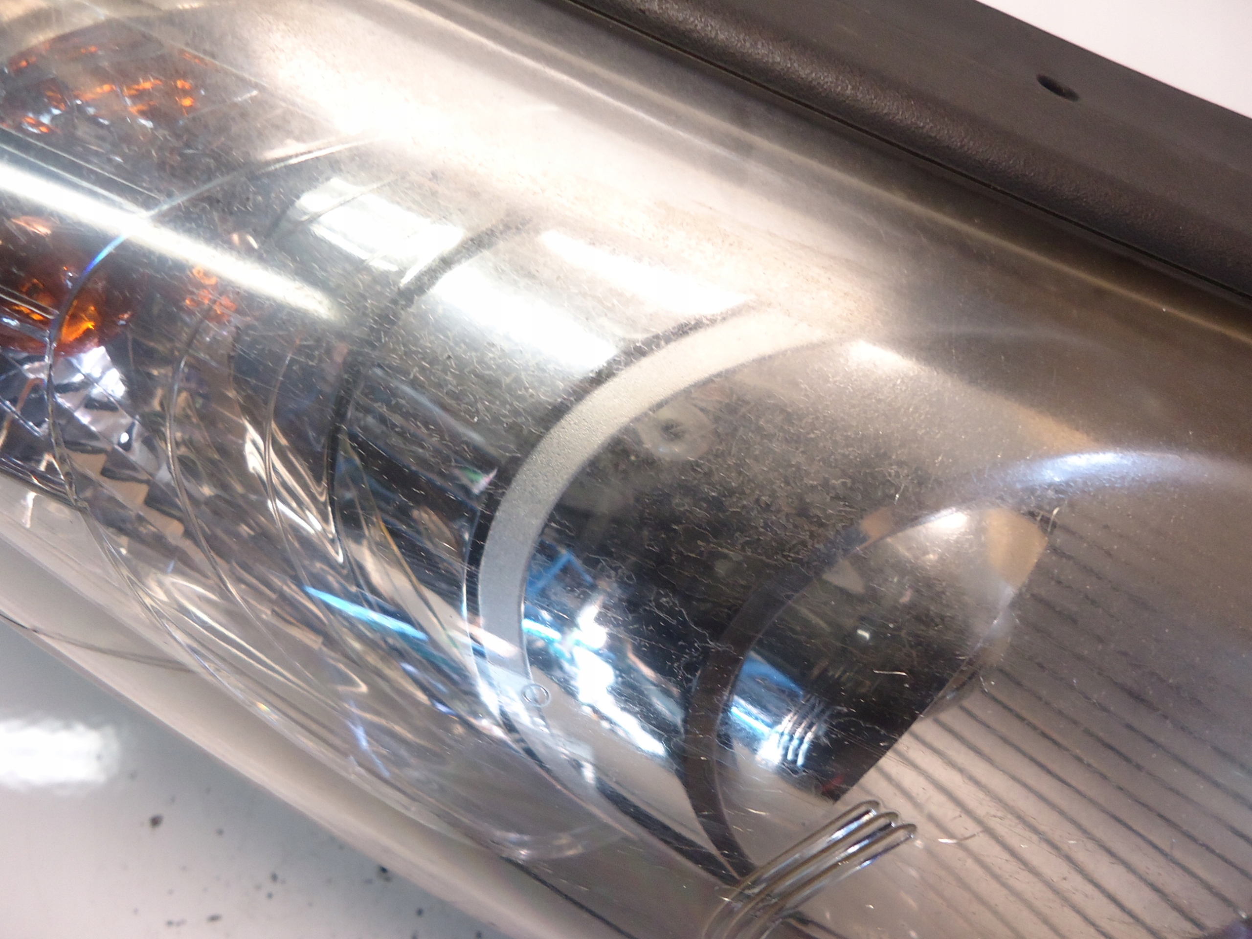HYUNDAI IX35 light right front UK