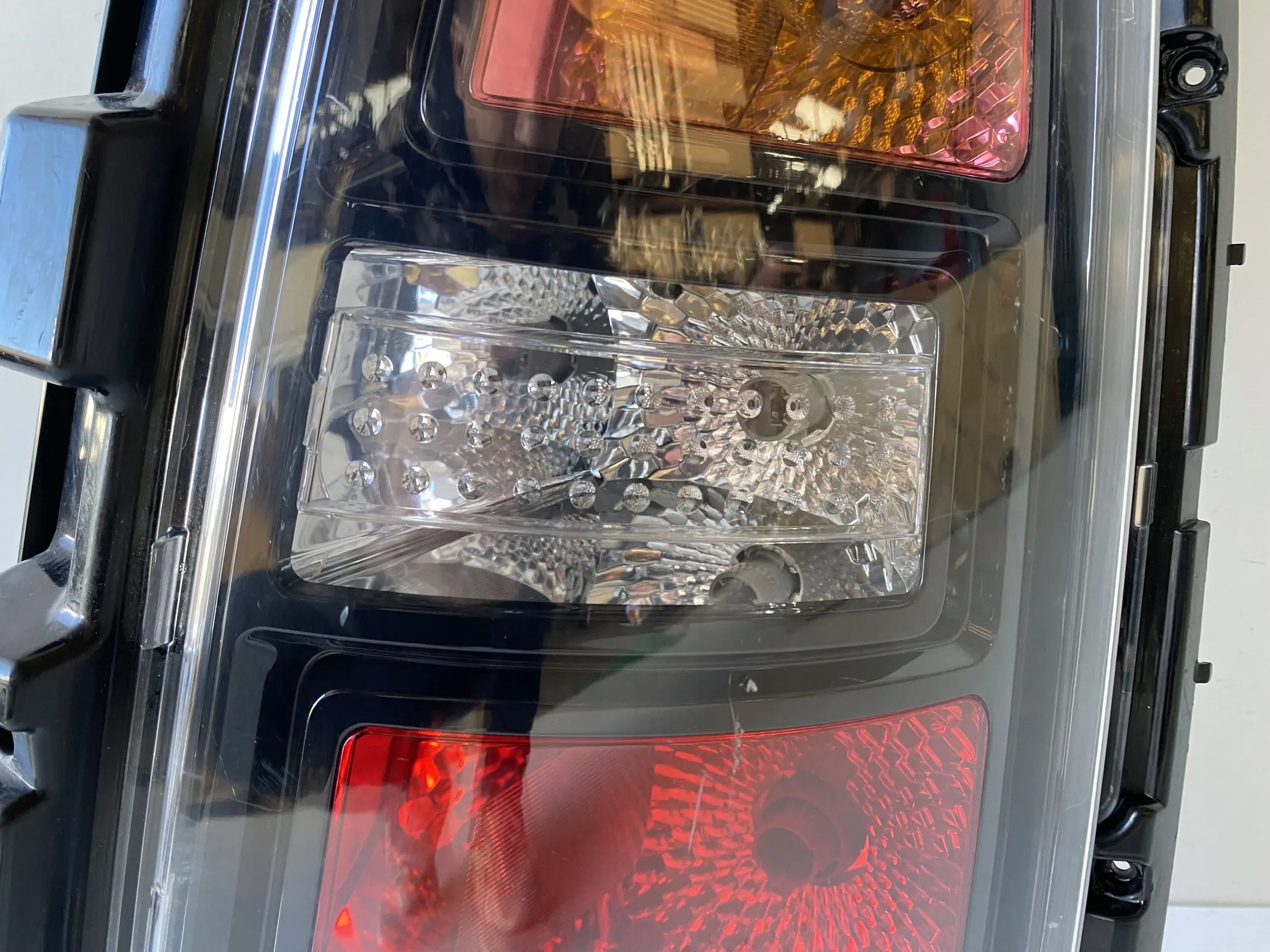 правый задний фонарь kia SOUL 2009 год