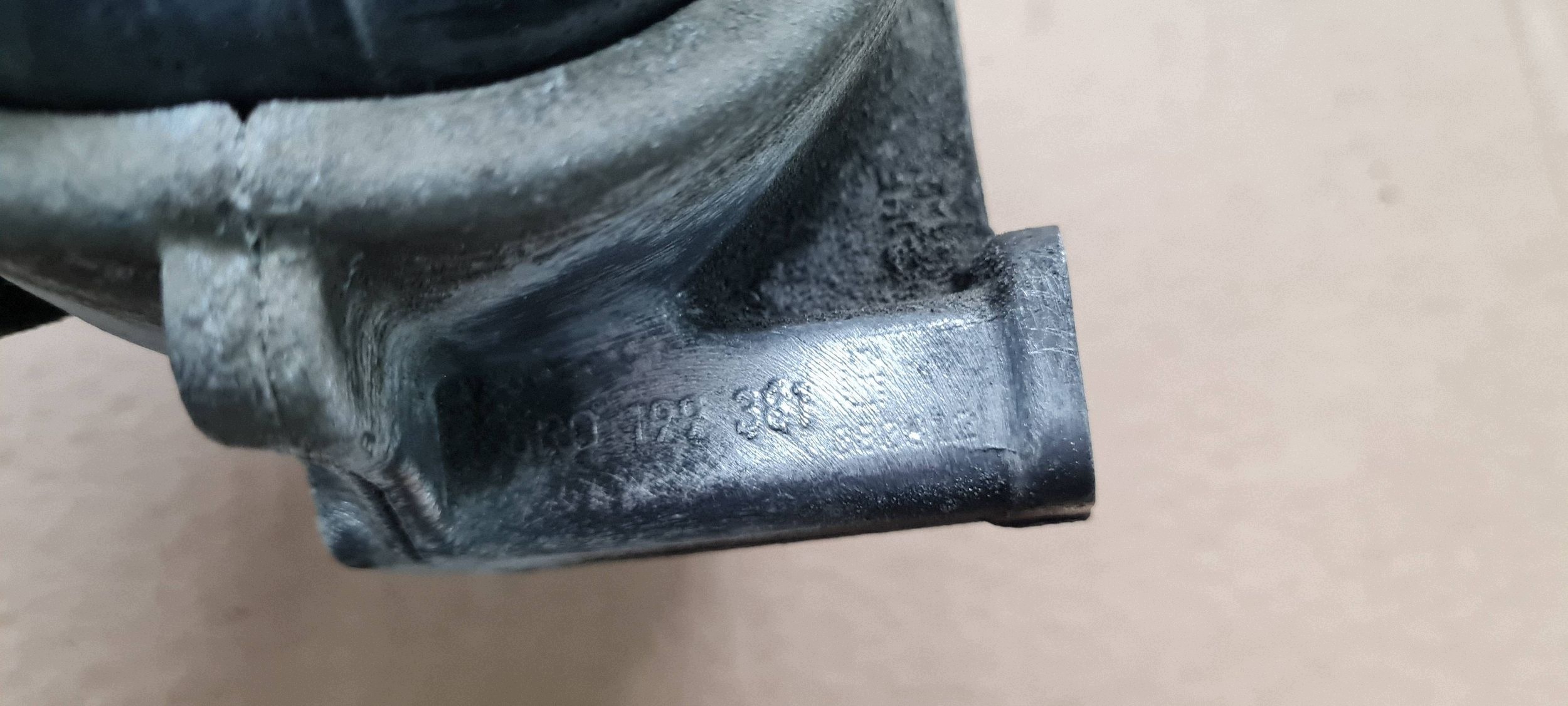 A5 8T LIFT engine mount left left front 1.8 TFSI 8R0199381G A4 B8 LIFT