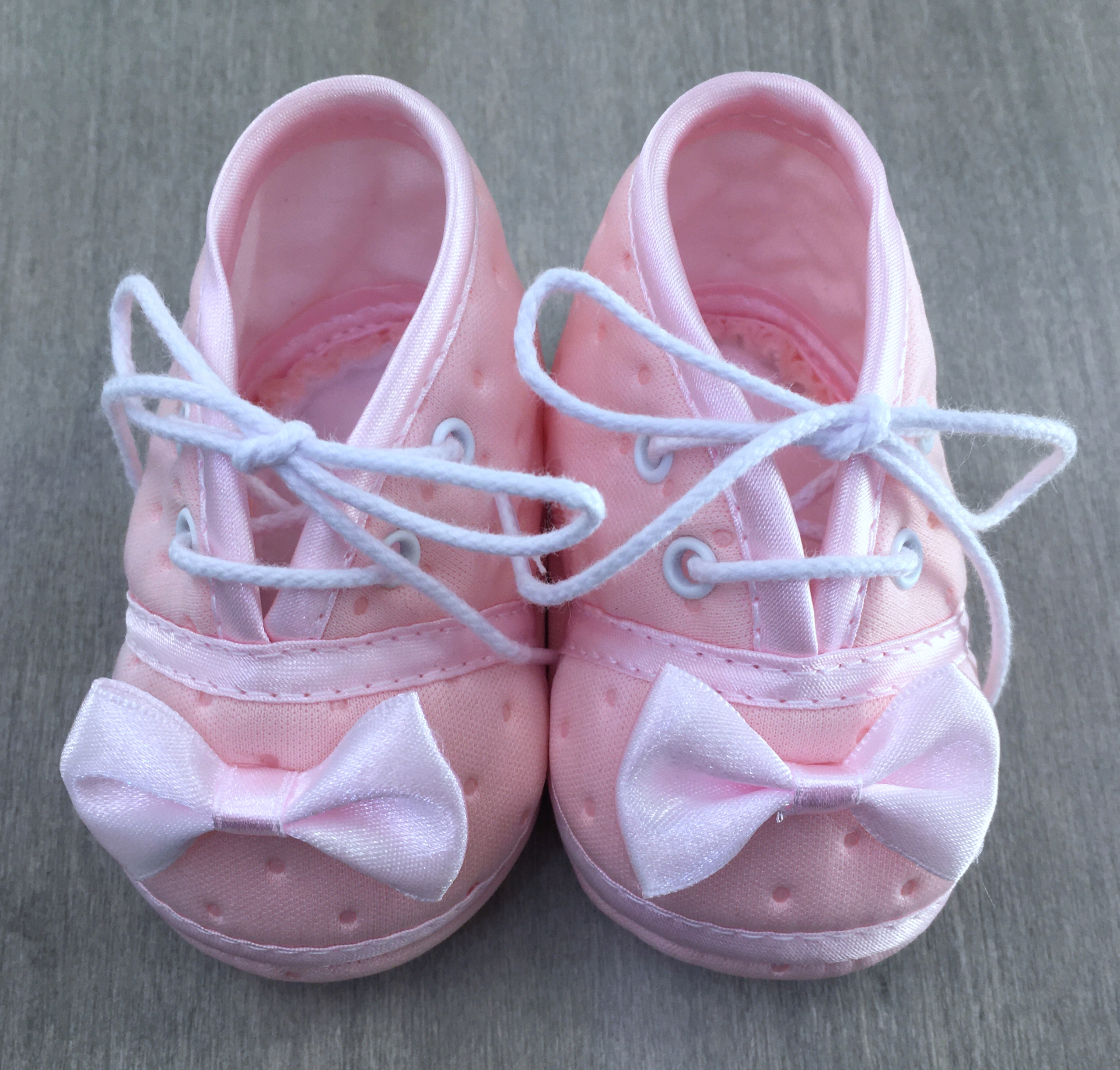 BUCIKI różowe pikowane kropki kokardki 10 cm Marka Inna marka