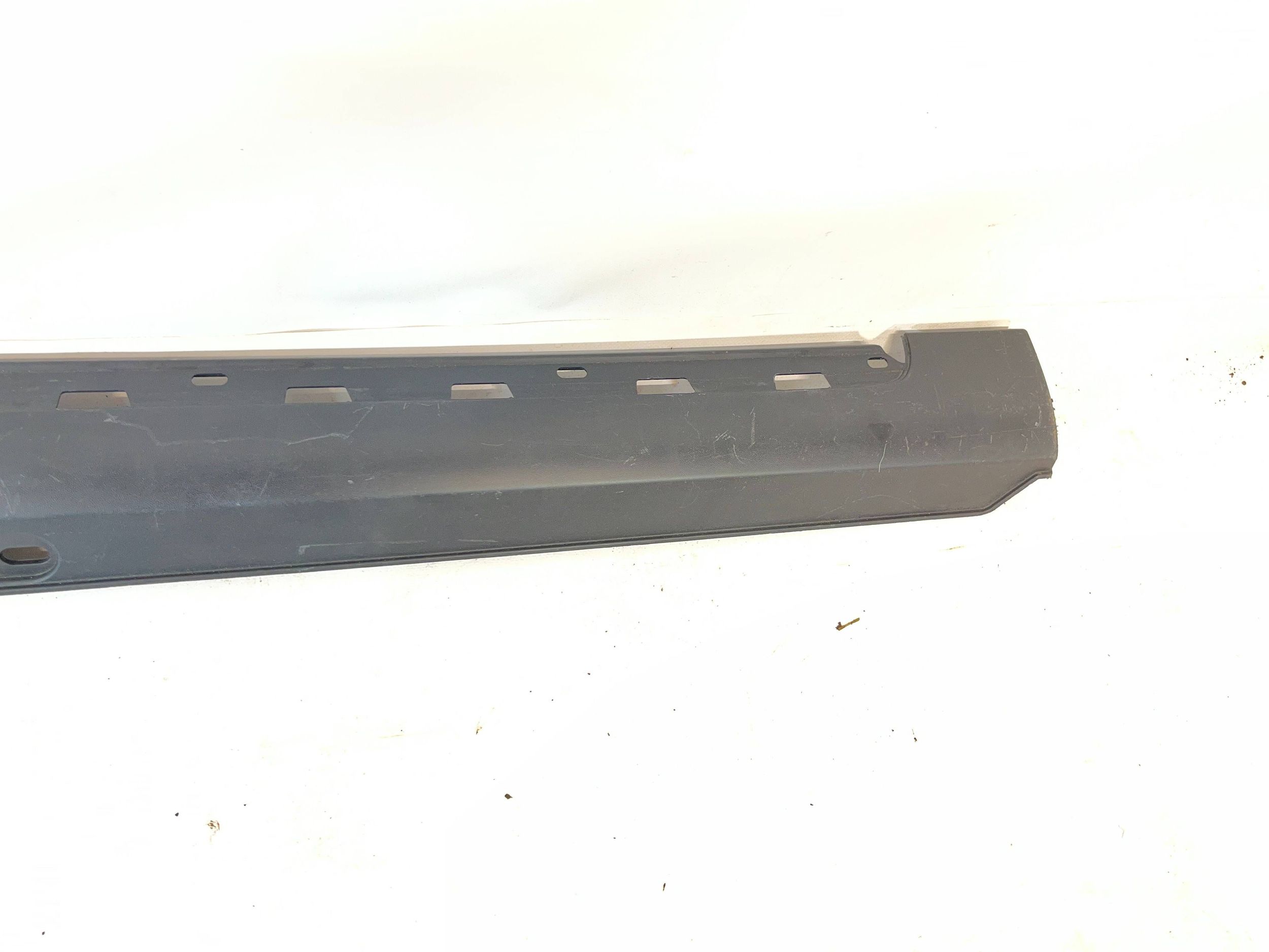moulding threshold right Volkswagen Caddy III LIFT 2K5853856A