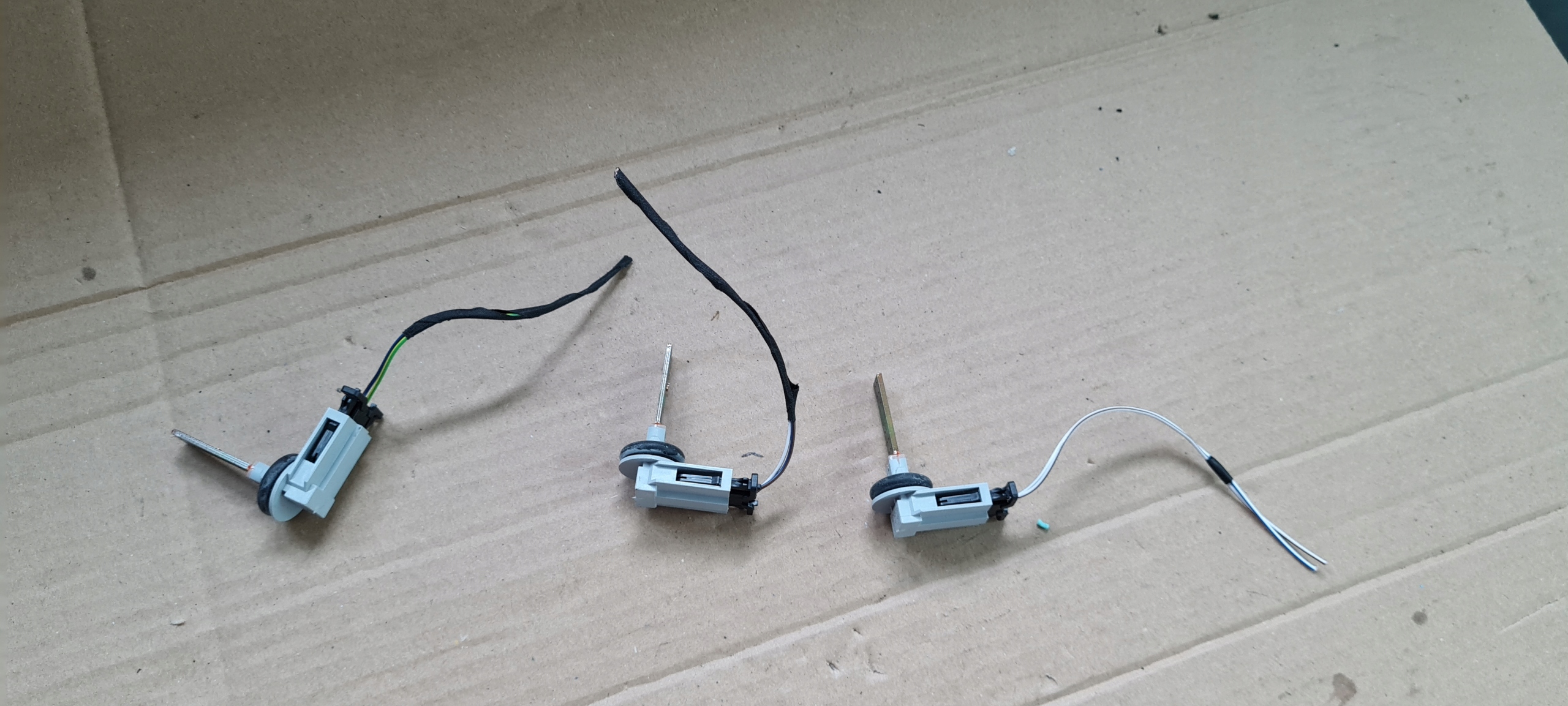 Q5 80A SQ5 sensor TEMPERATURY WEWNETRZNEJ 3D0907543A A4 B8 A5 8W