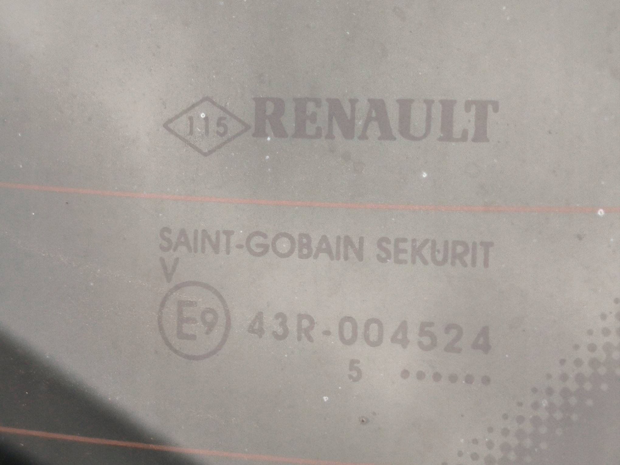 ABLAK far RENAULT KADJAR I