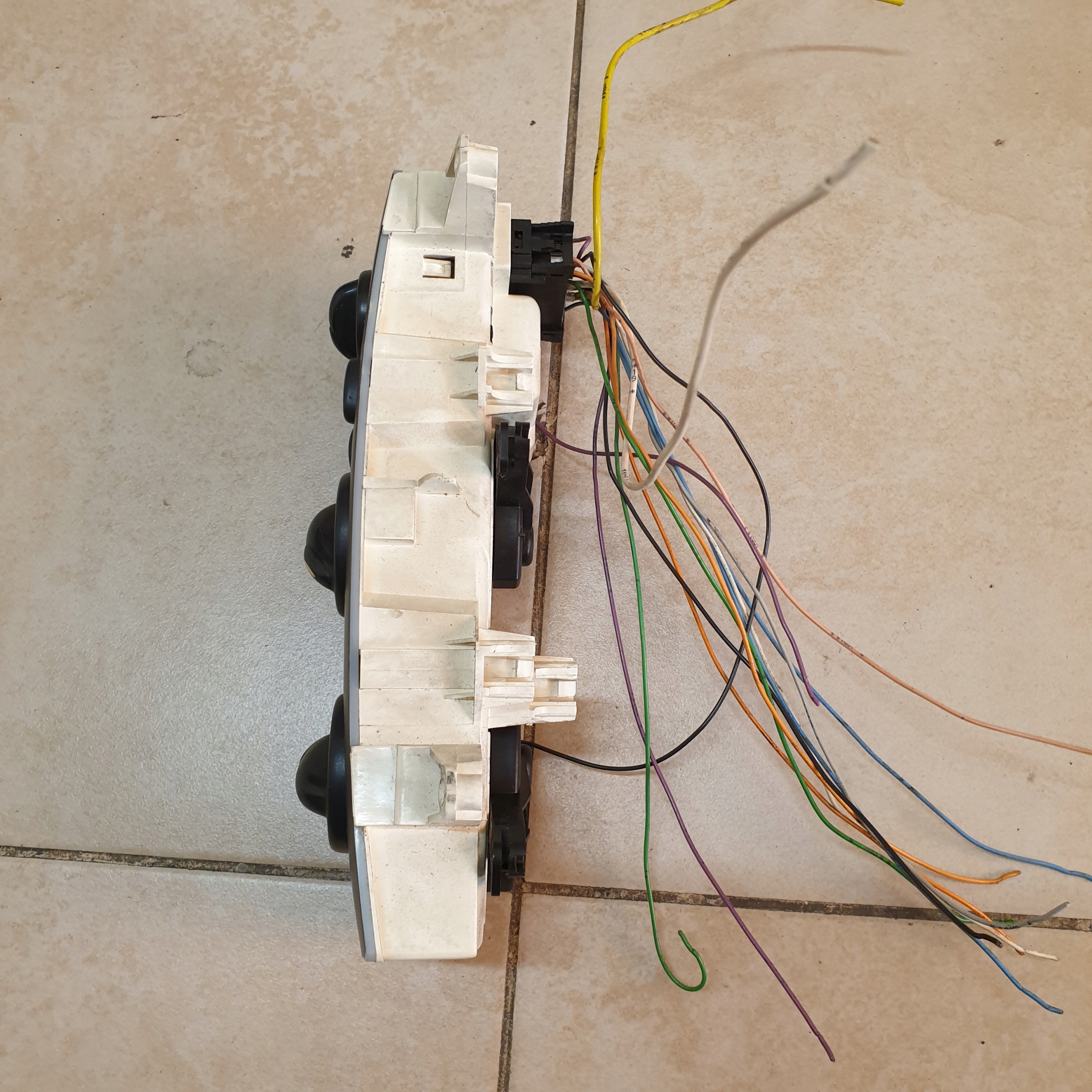 control panel NAWIEWEM KLIMATYZACJA RENAULT SCENIC and 651947U OE EU