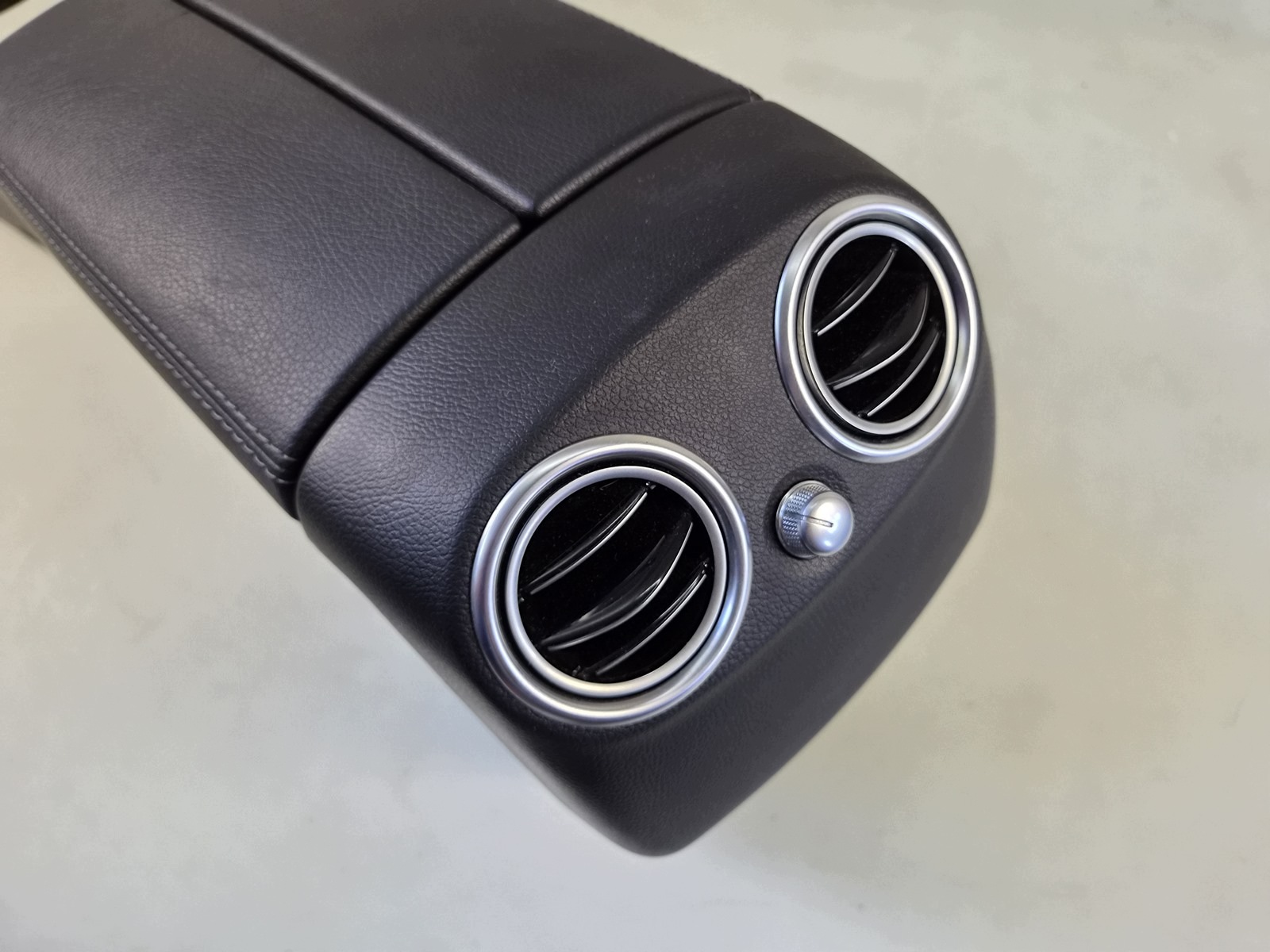 tunel central armrest MERCEDES GLC X253 W253