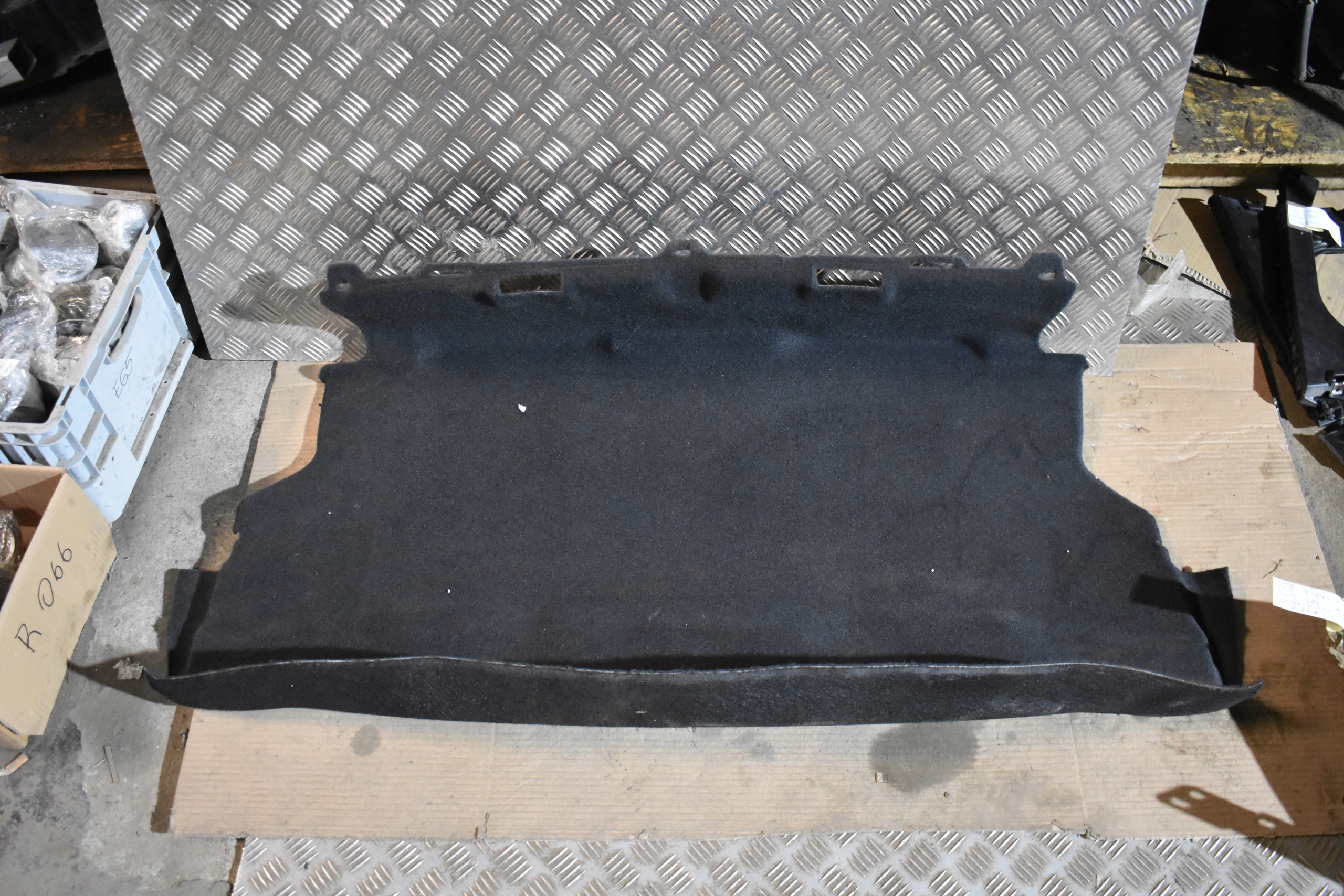IDEALNY Matte Teppich AUTOTEPPICHE PORSCHE 992 CABRIO 1