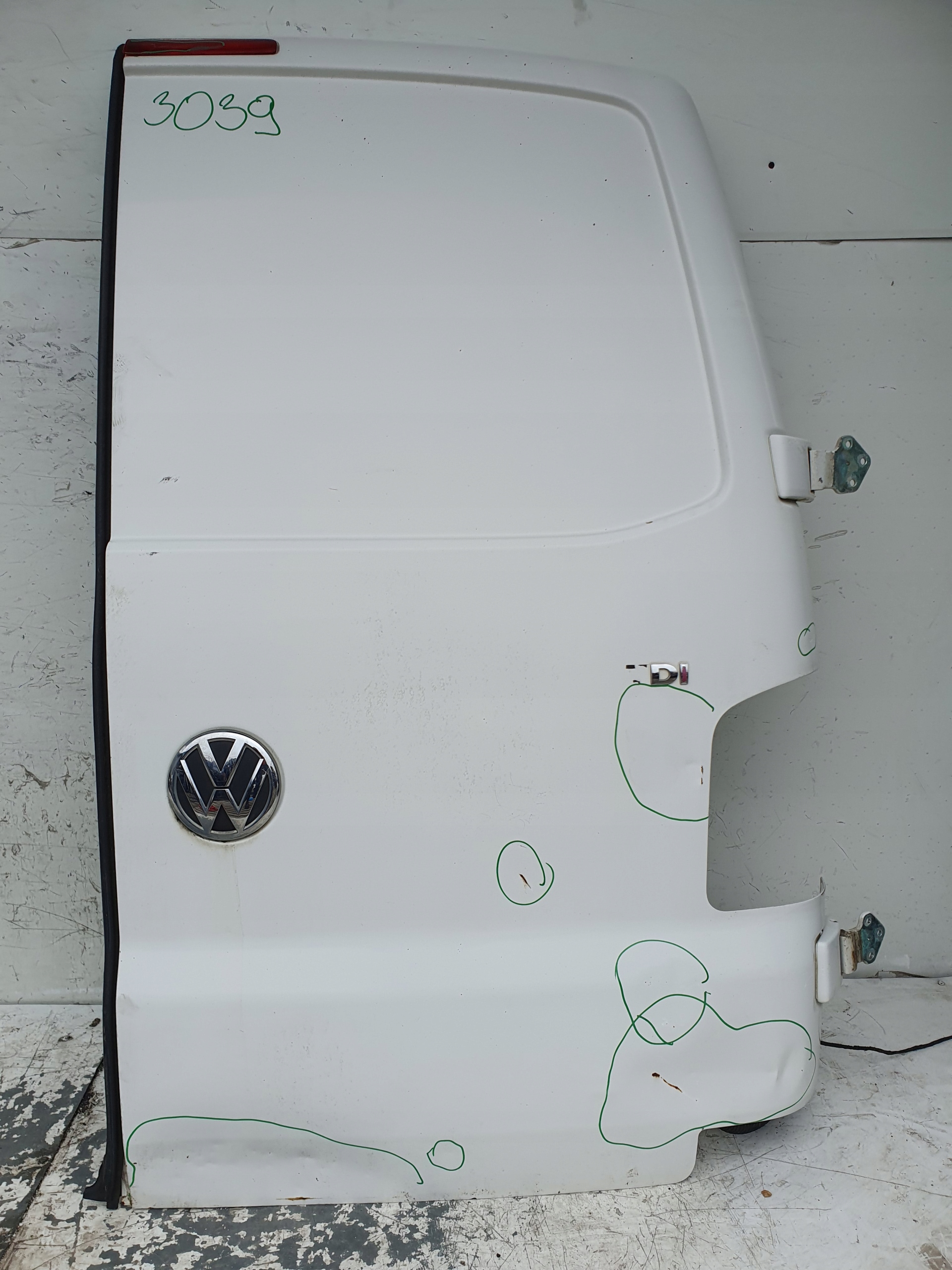 VW TRANSPORTER T5 LIFT T6 TYŁ DRZWI PRAWY TYŁ TYLNE FURTKI
