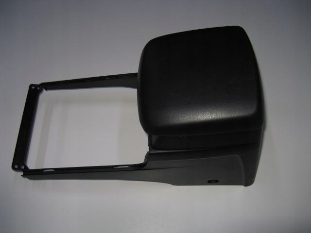 ПОДЛОКОТНИК SUZUKI GRAND VITARA II 3D