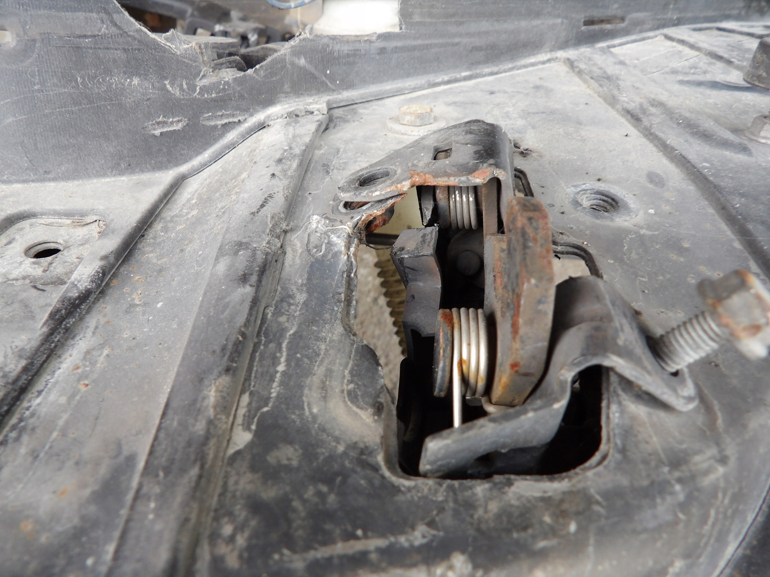 PAS PRZEDNI Z CHŁODNICAMI MERCEDES W166 3.0 Producent części Mercedes-Benz OE