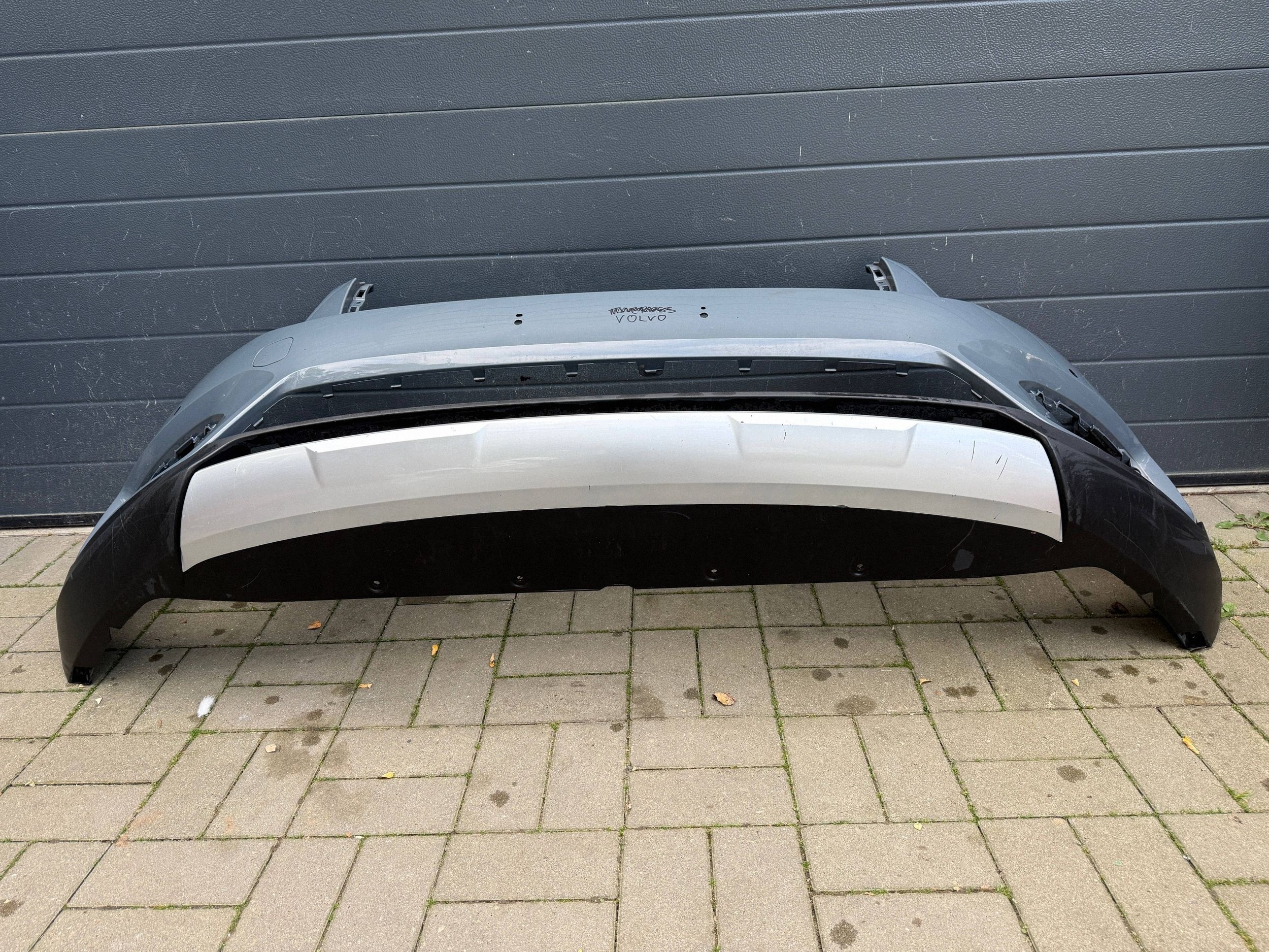 Volvo Xc40 Xc-40 18- bumper front front