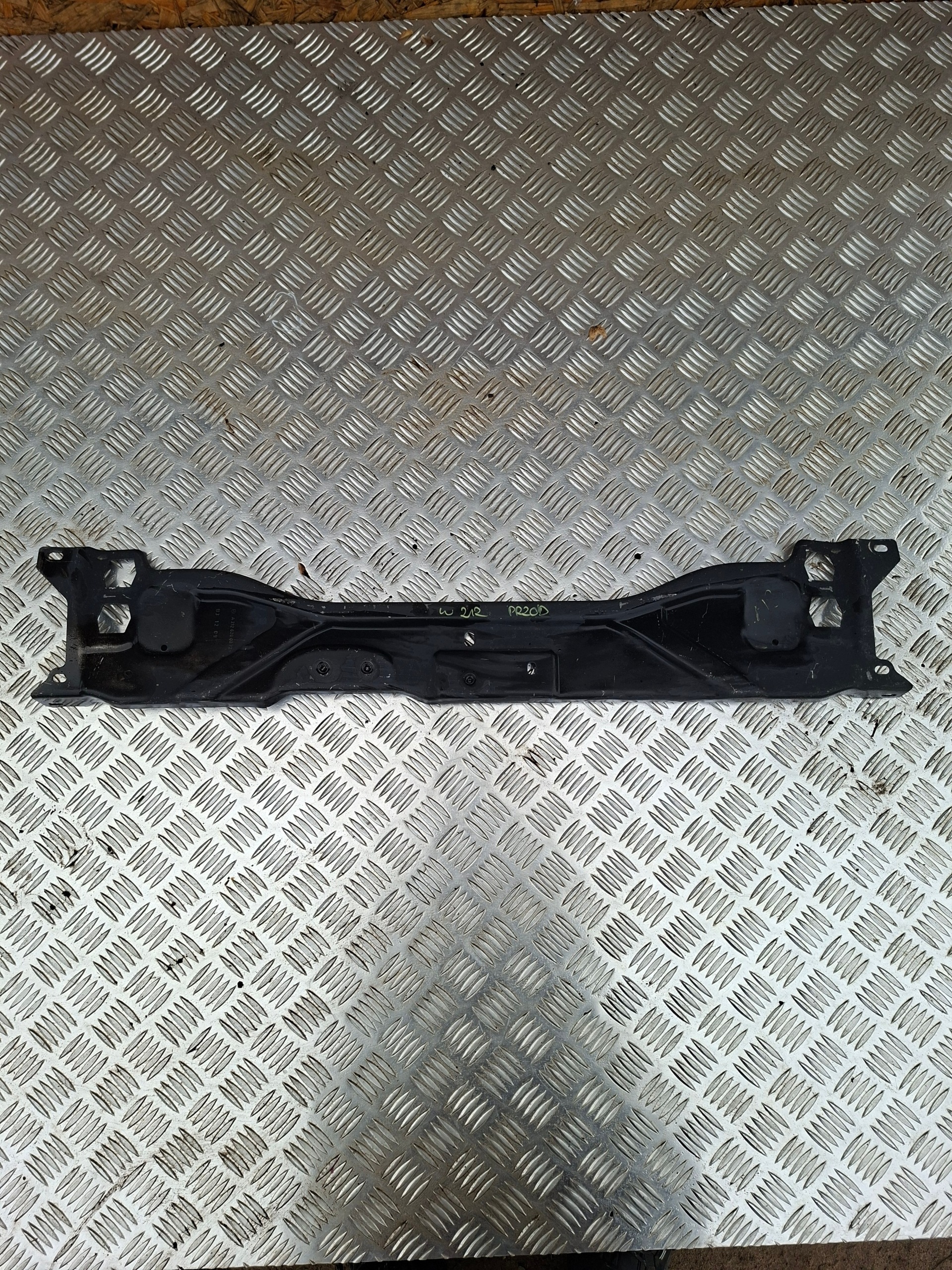 sider pillar front front MERCEDES W212 A2126200072