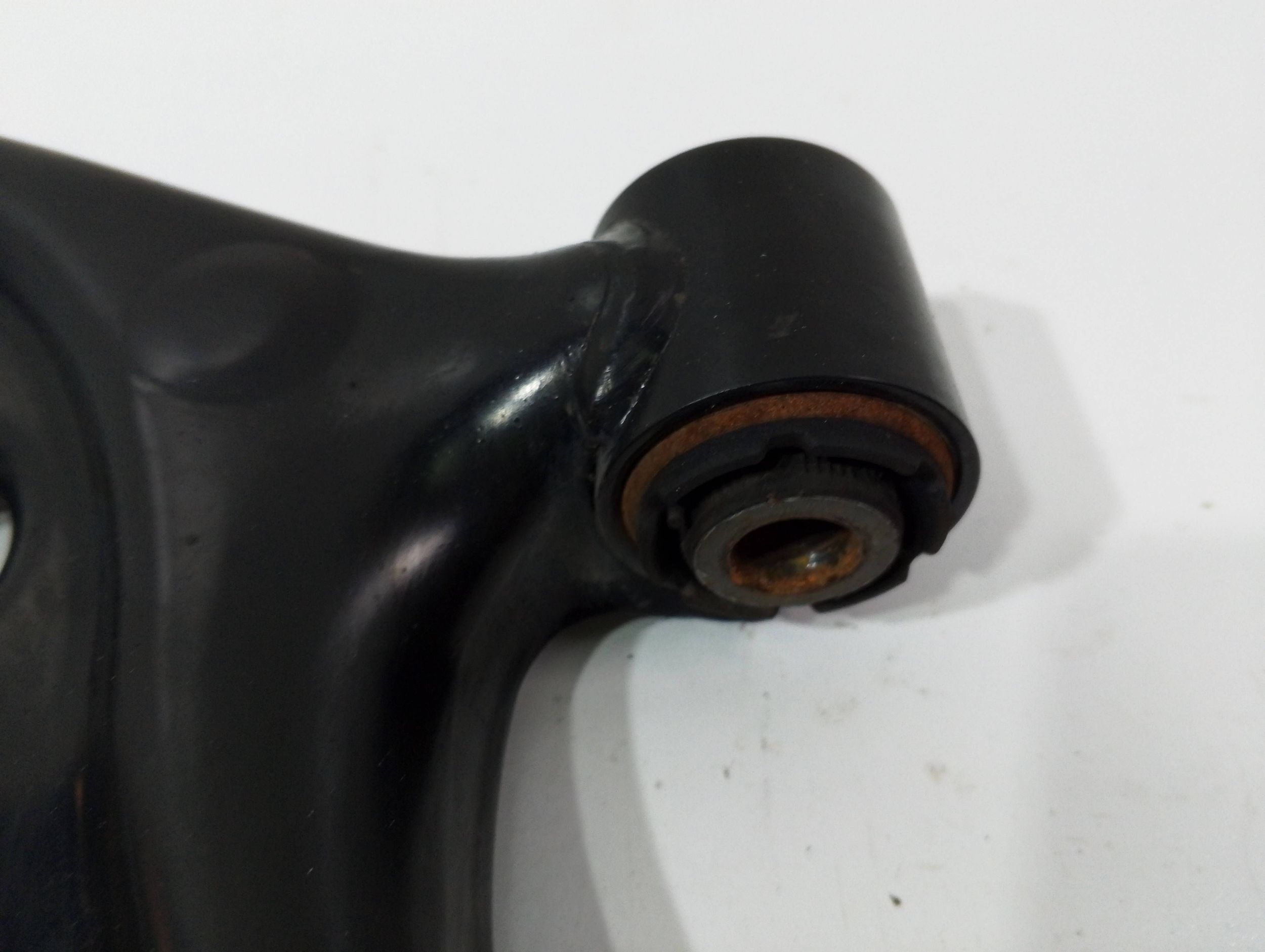 Ford Fiesta MK8 arm front left H1BC3051L (Q529)