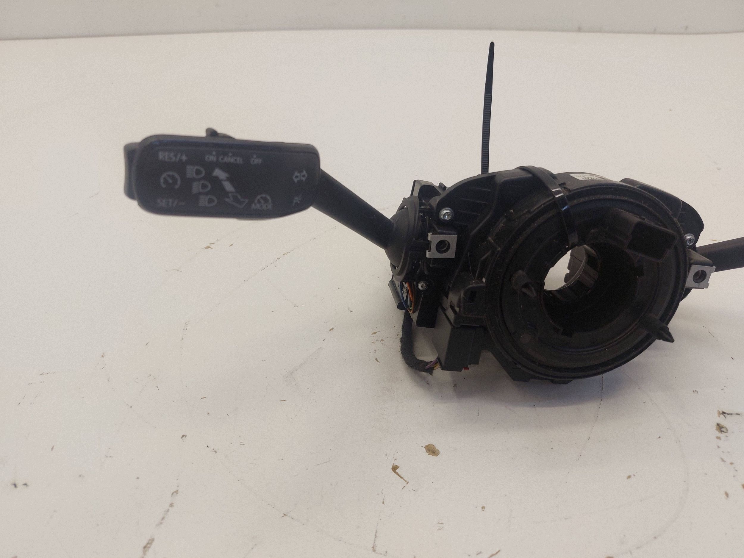 SKODA FABIA III 14r> steering wheel levers and controls ring control 6C0953501P