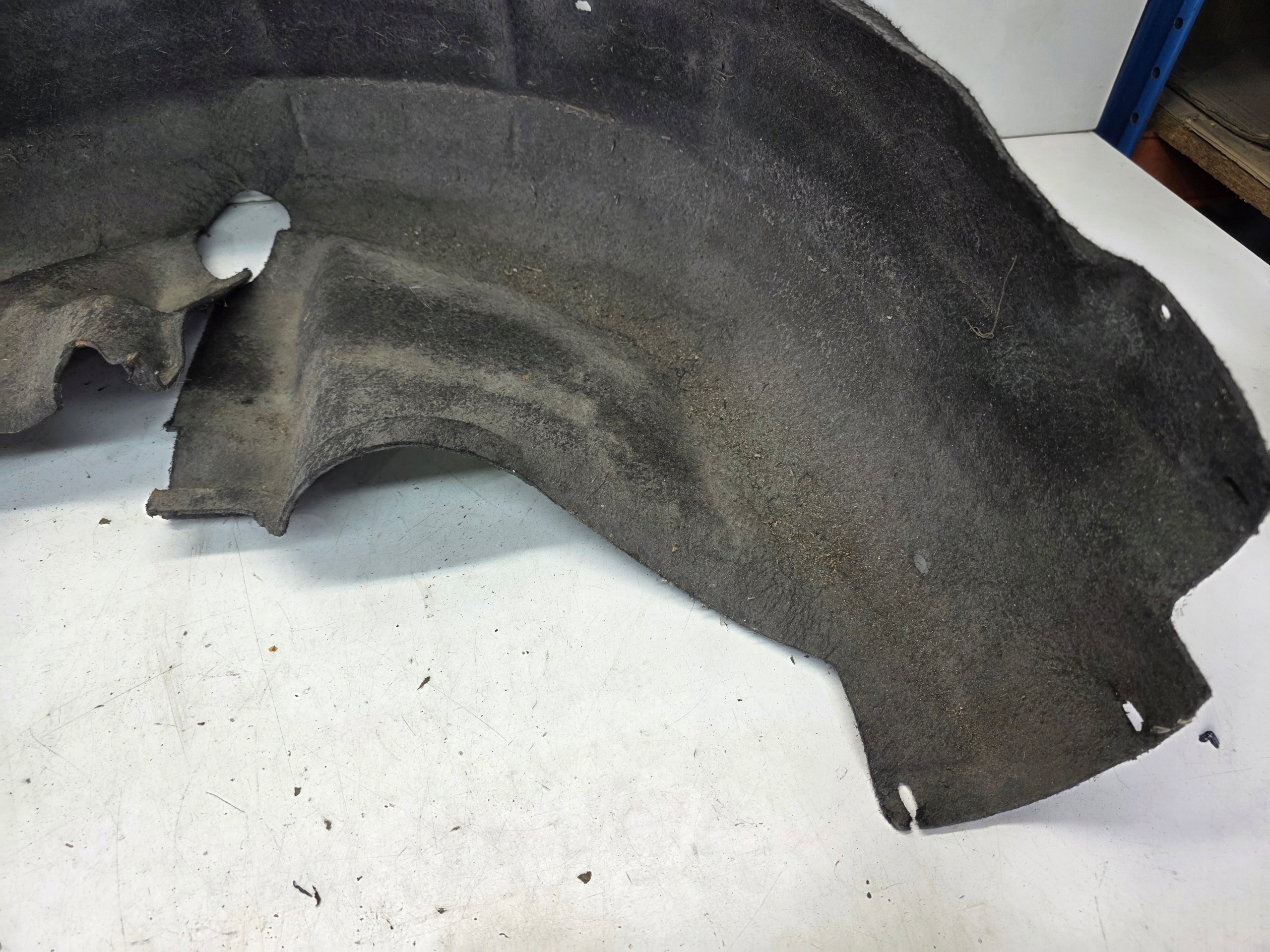 mudguard right rear part AUDI A4 B7 8E0810172C original !!!