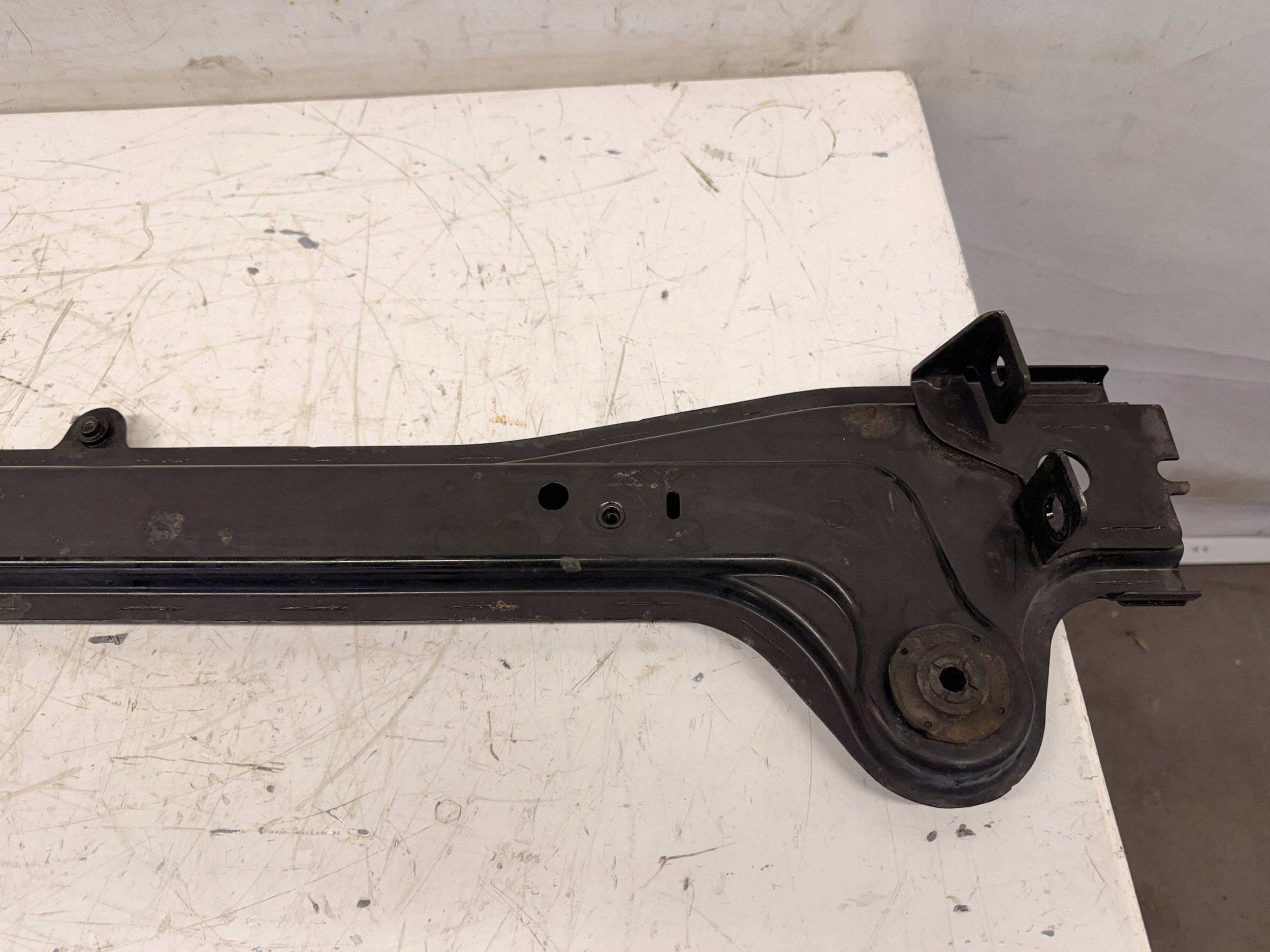 Renault Megane IV 1.6 dCi radiator stiffener