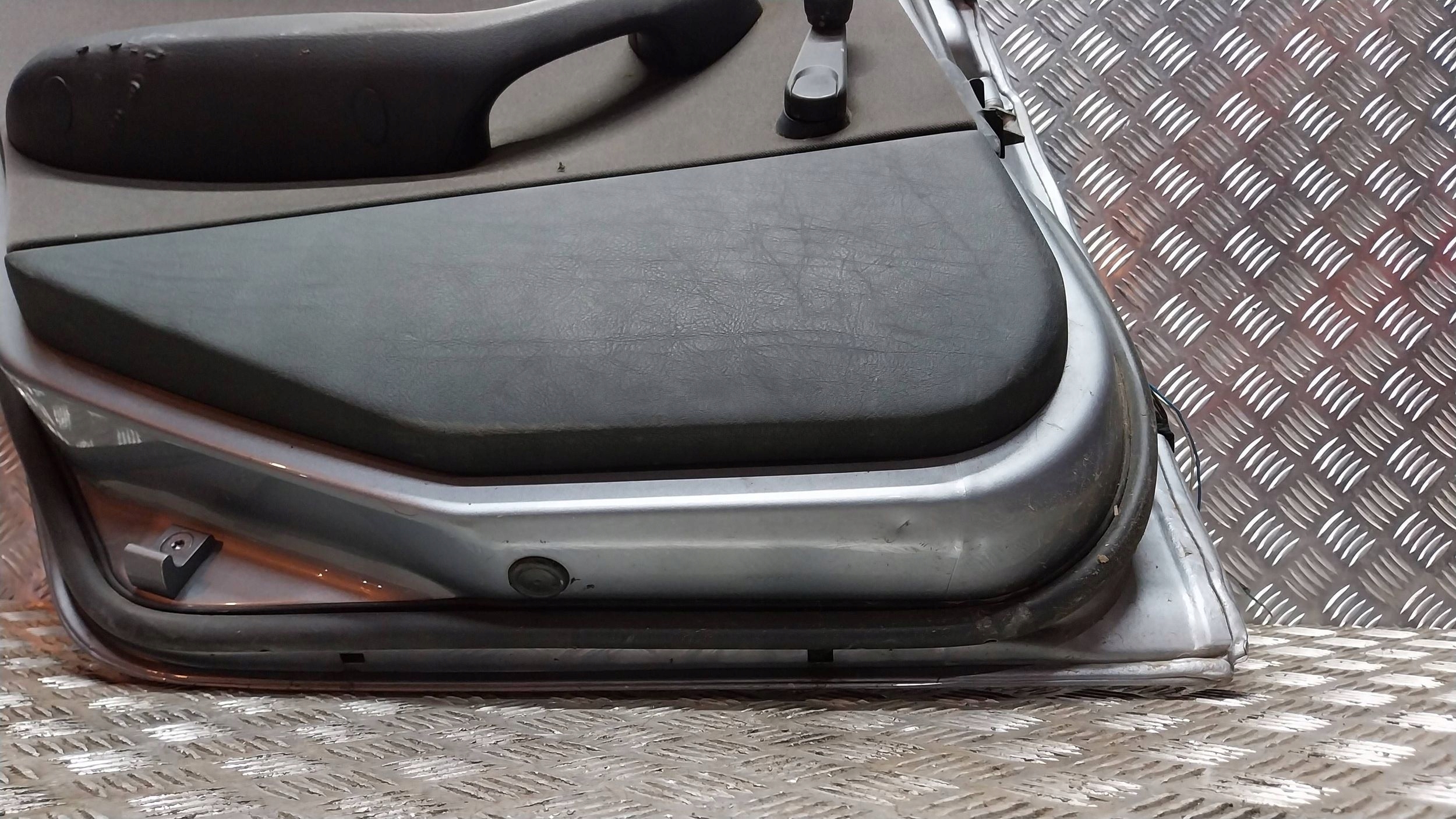 Tür heck links BMW 3 E46 Sedan 98