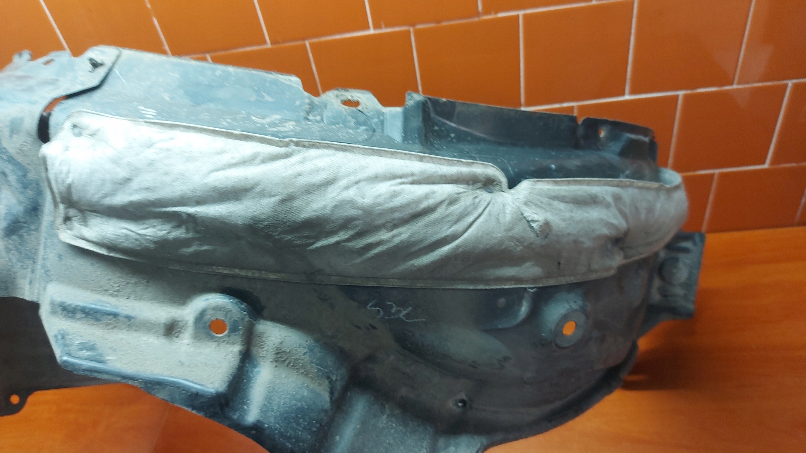 mudguard right front TOYOTA COROLLA E21 19- KOMBI HB