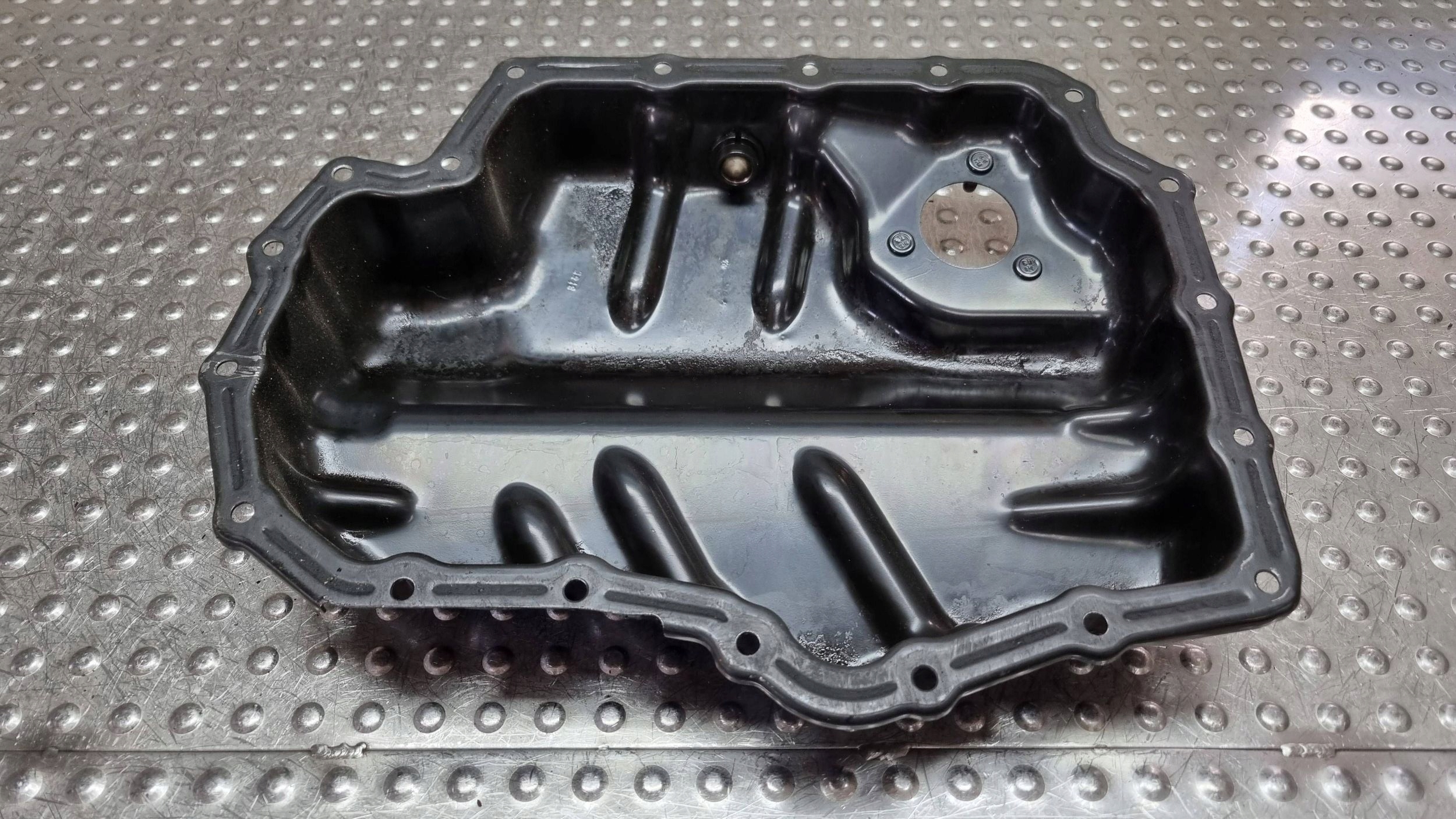 Coppa olio 04E103600B VW SCIROCCO III GOLF VI A3 8P LEON II YETI 1.4 TSI