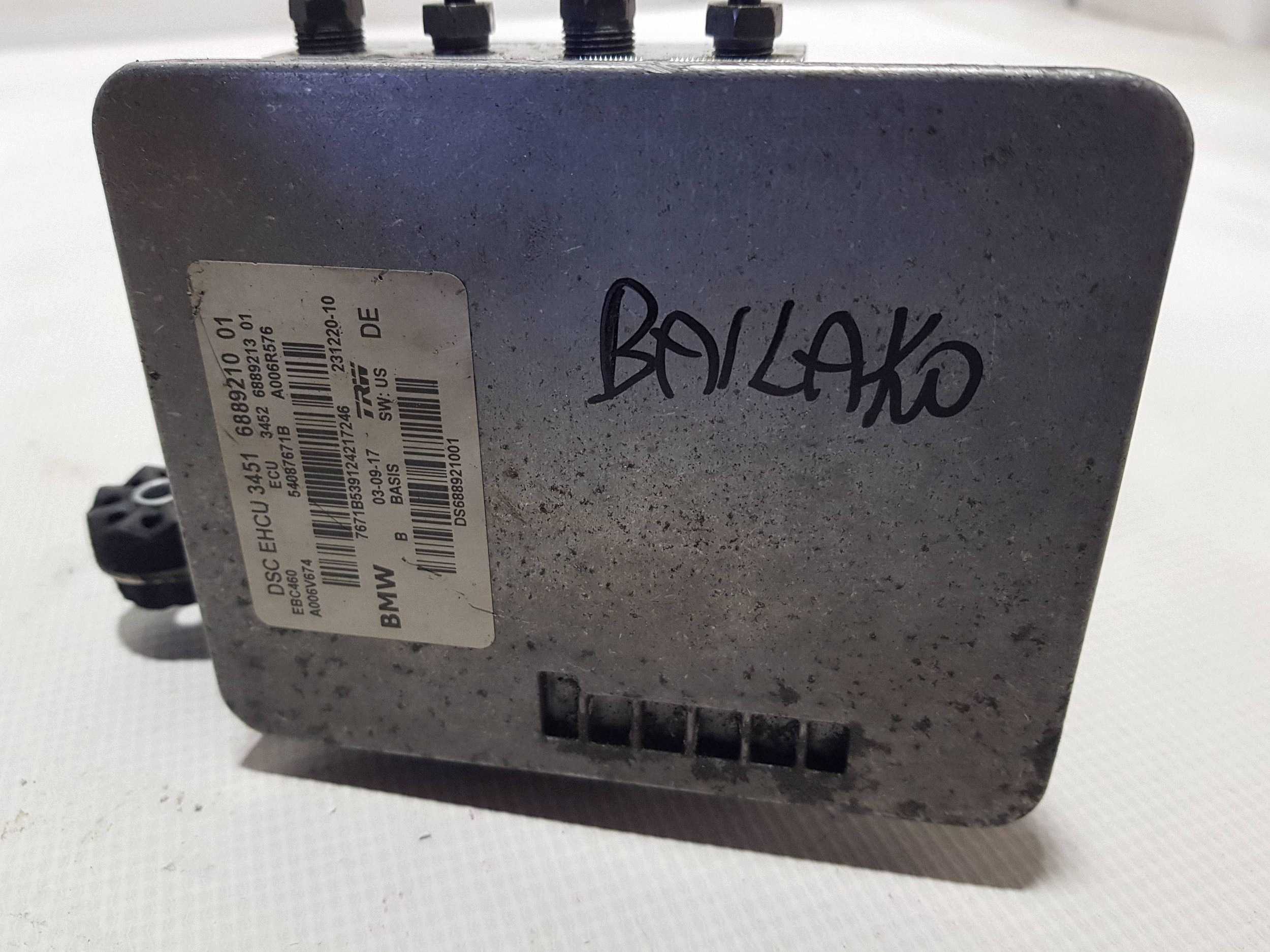 BMW 5 G30 G31 Servofreno ABS 6889210