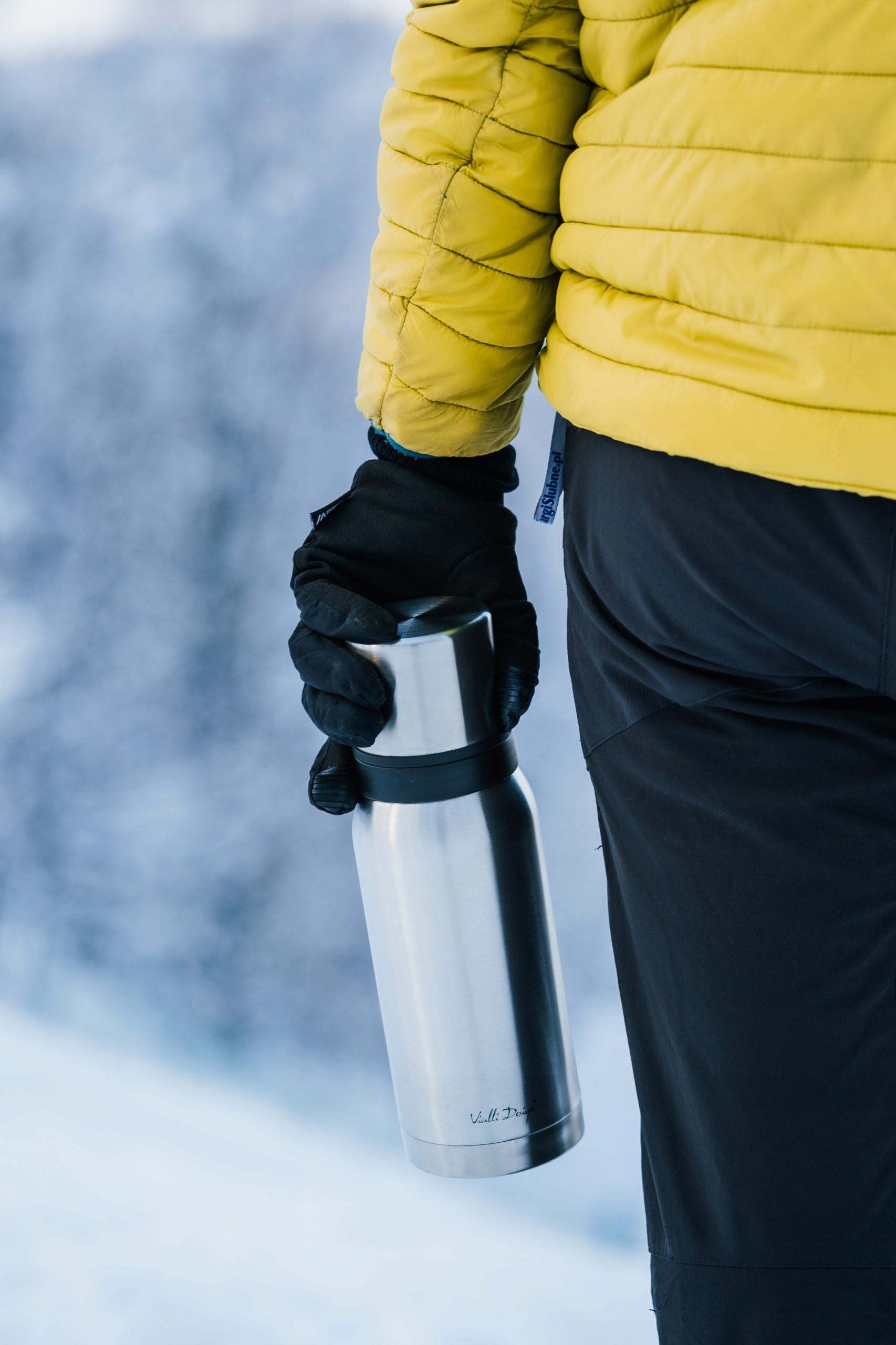 FUORI TERMOS STALOWY TURYSTYCZNY HERBATĘ KAWĘ 1L Model FUORI