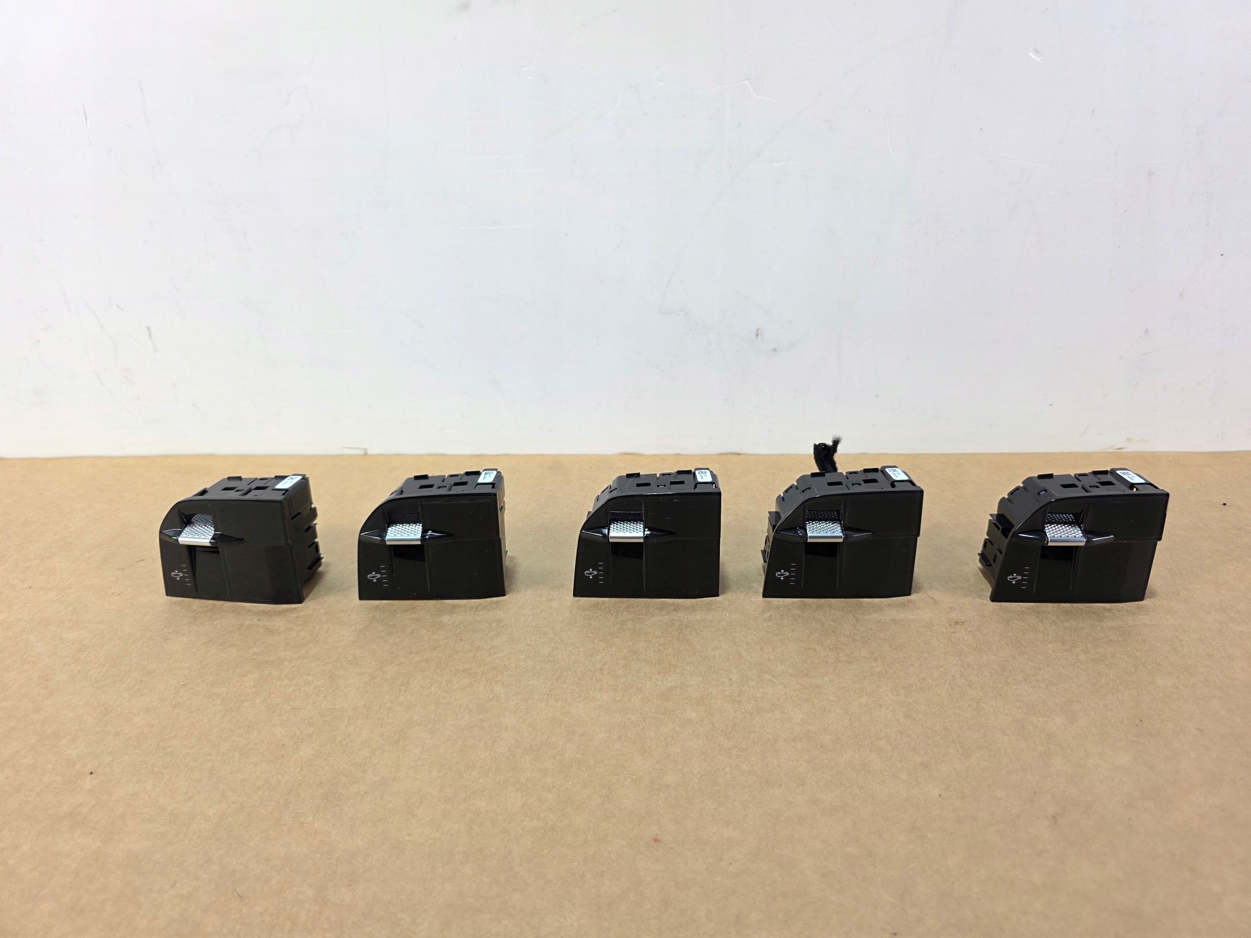 PANEL switch heights springing BMW X5 G05 X6 X7 G07 LCI 9495370