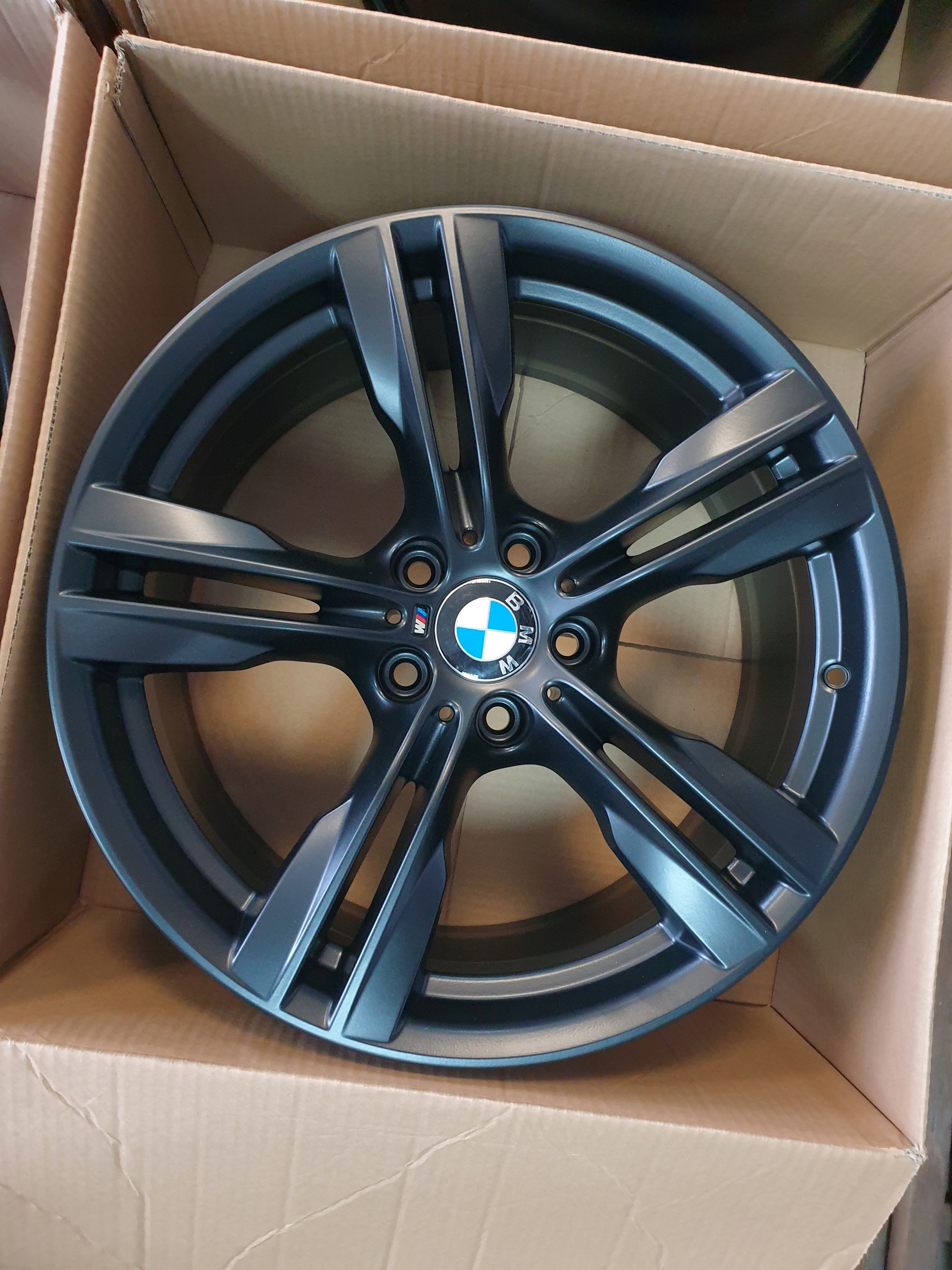 CZARNE FELGI 19 CALI 5x120 BMW X5 F15 E70 MATOWE Odsadzenie (ET) 37