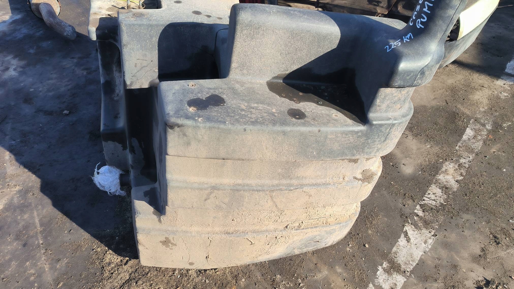 tank CASE PUMA 225