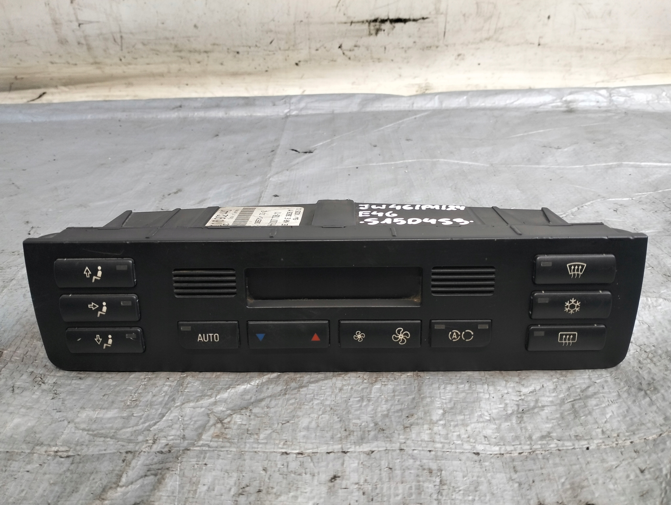 PANEL klími klimatizaci BMW 3 E46 98-05r OE 6902440