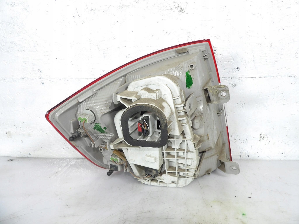 SKODA RAPID LIFTBACK light rear part right 5JH945208