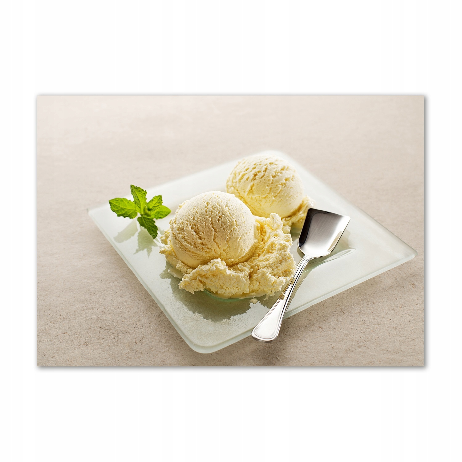 

Obraz zdjęcie szkło akryl Lody na talerzu 100x70cm