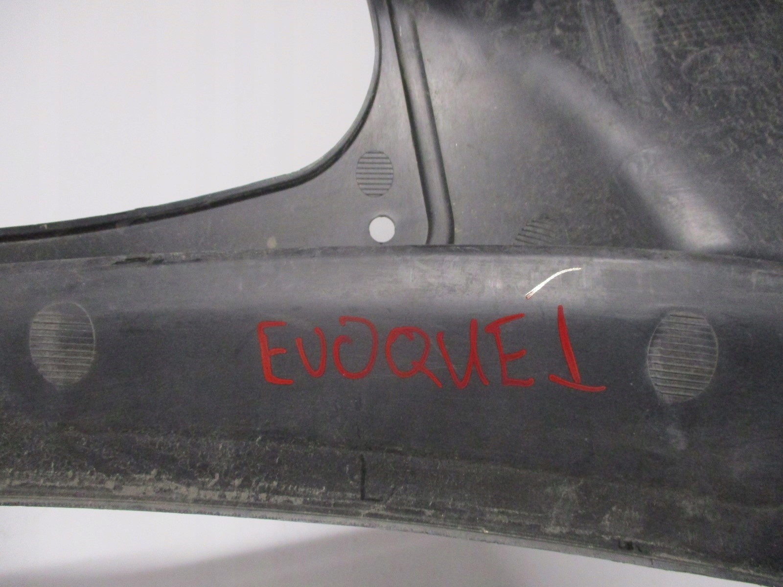 Podszybie RANGE ROVER EVOQUE I BJ32-4105-AE Wersja Europejska