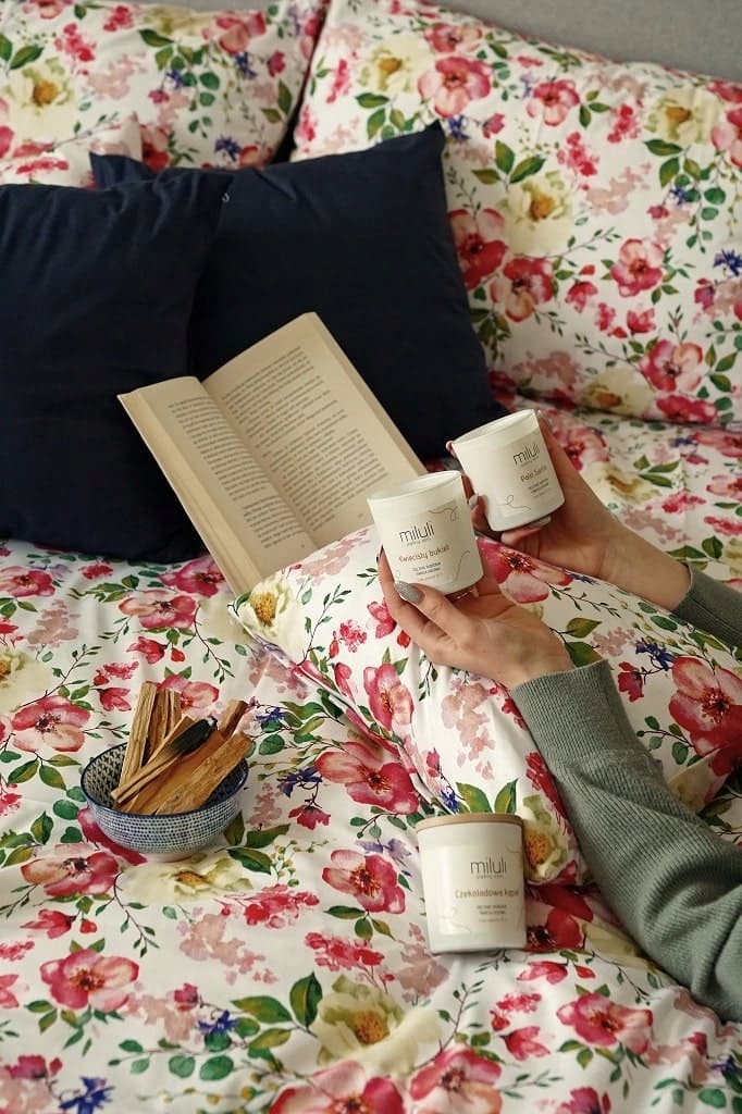 Poszewki na poduszki KWIATY JABŁONI - 2x 40x40 cm Wymiary poduszki 40x40cm