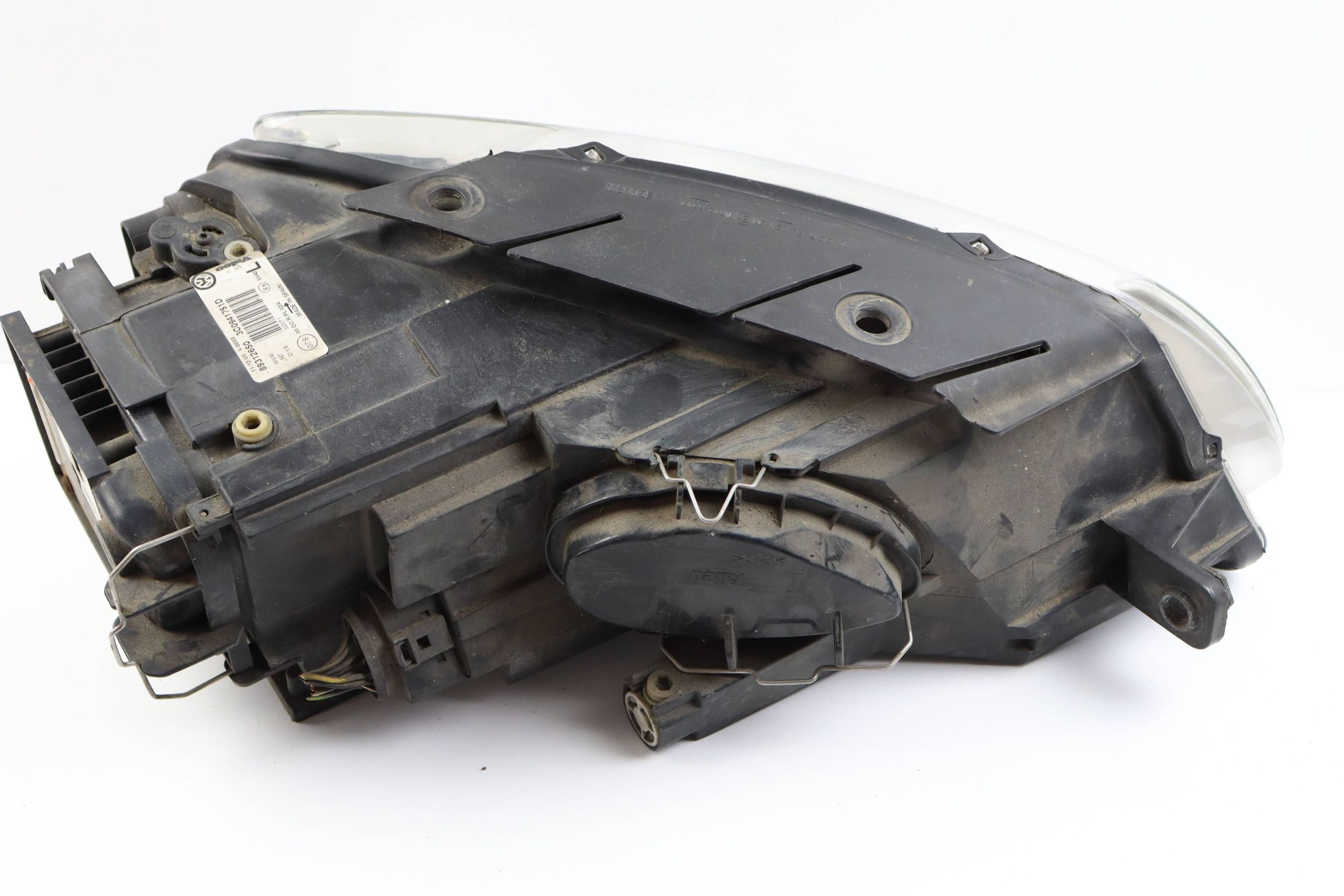 VW PASSAT B6 light front left front BI-XENON SKRETNA EUROPA 3C0941751D