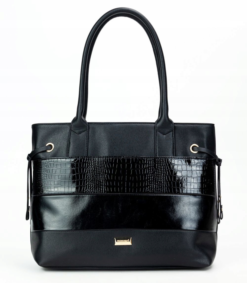 Černá Kabelka Shopperka Monnari, Ozdobná Přední Strana, Jemná Textura