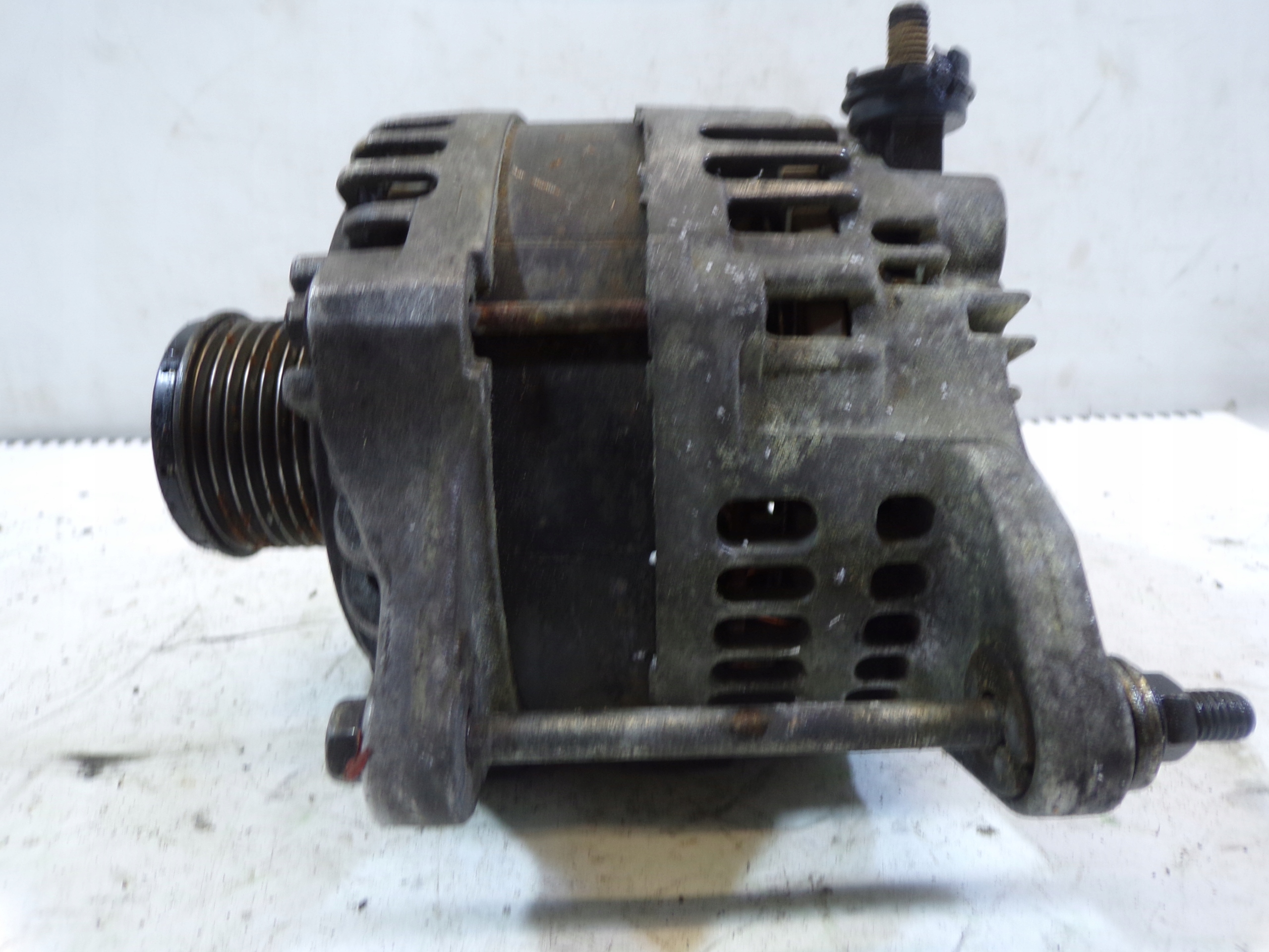 alternator SUBARU FORESTER 3 SH 2.0d 23700AA640