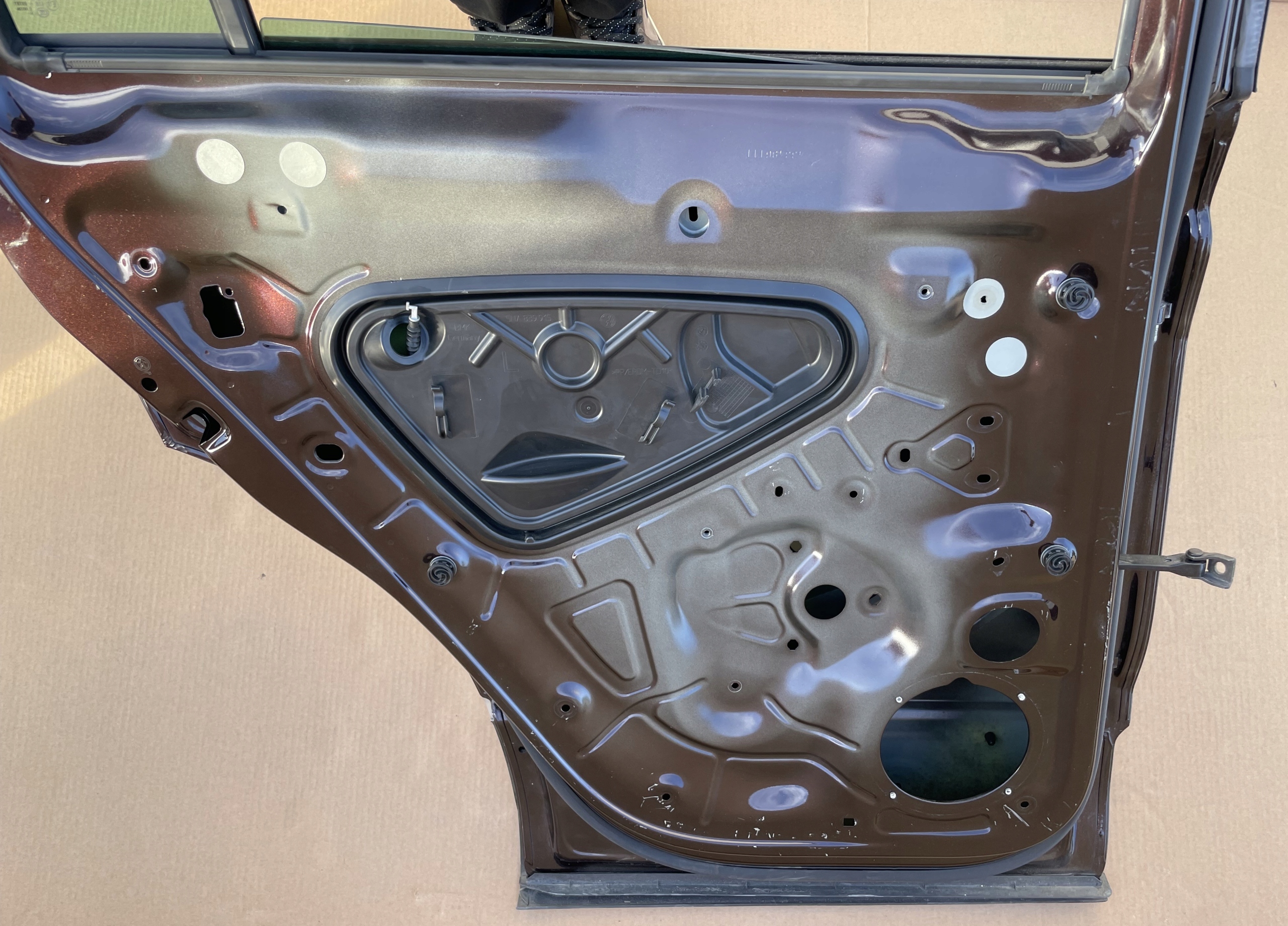 door VW TIGUAN 2016-2024 R original rear part left