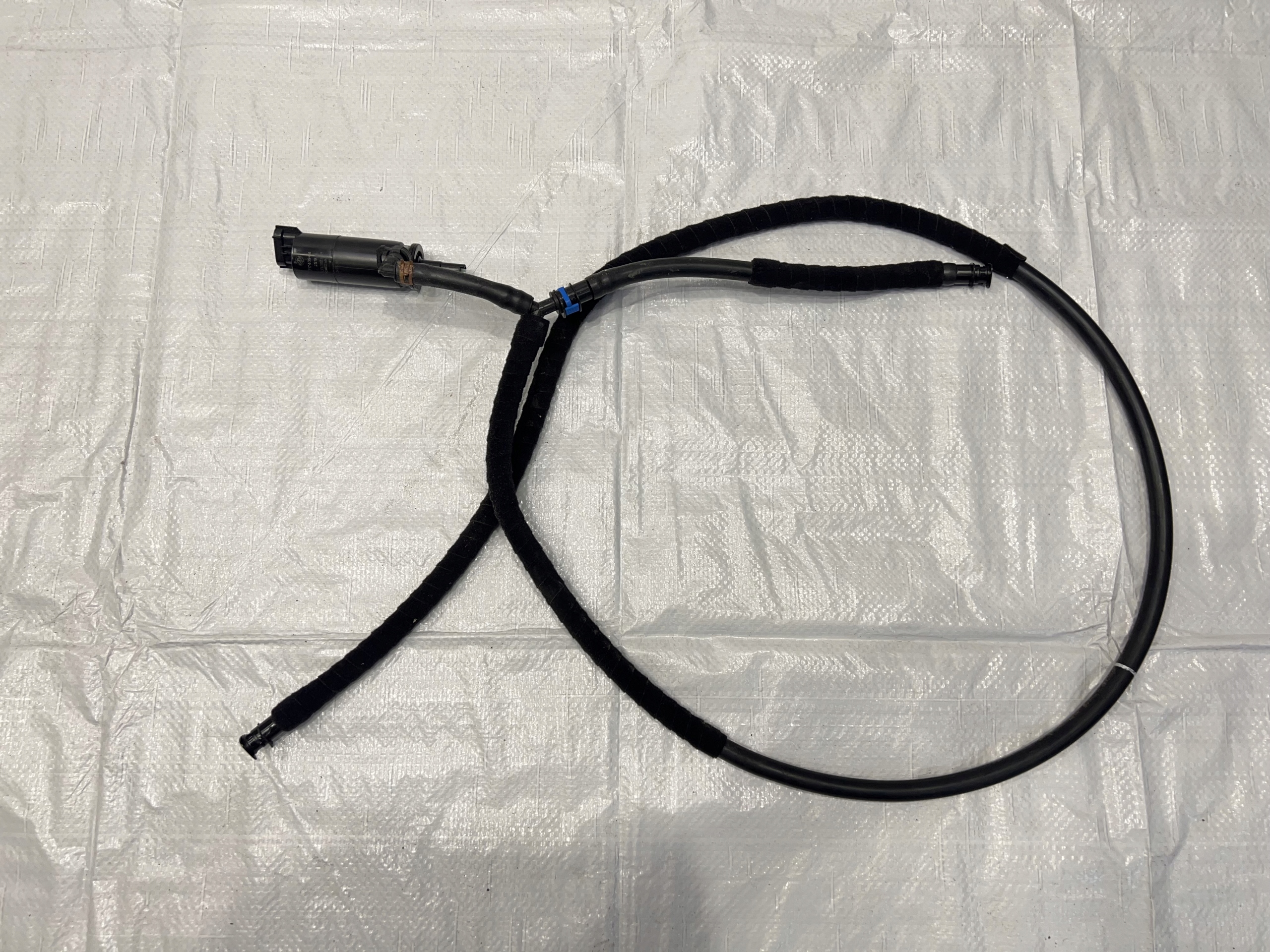 FIAT 500 LIFT ШЛАНГ ОМЫВАТЕЛЯ НАСОСА